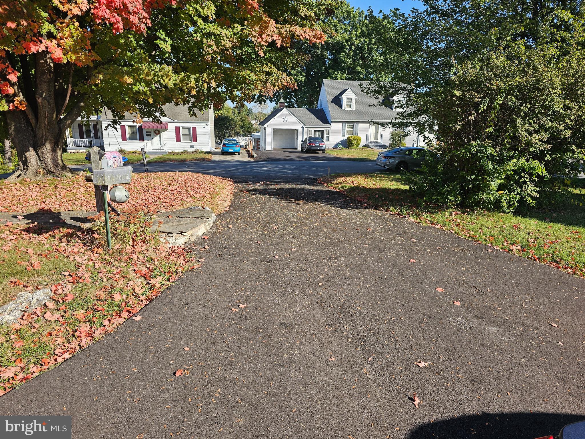 HALFWAY - Residential