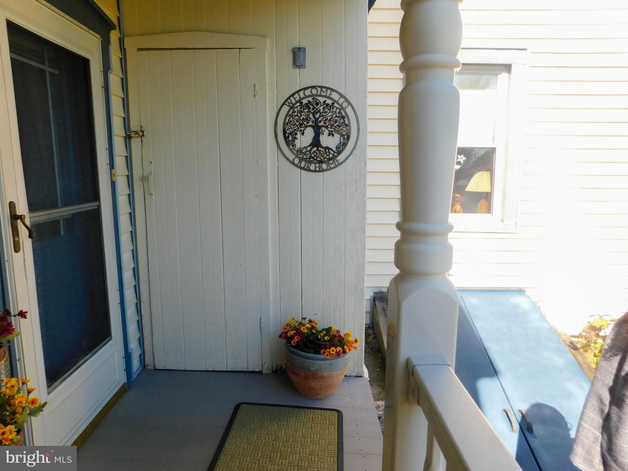 HALFWAY - Residential