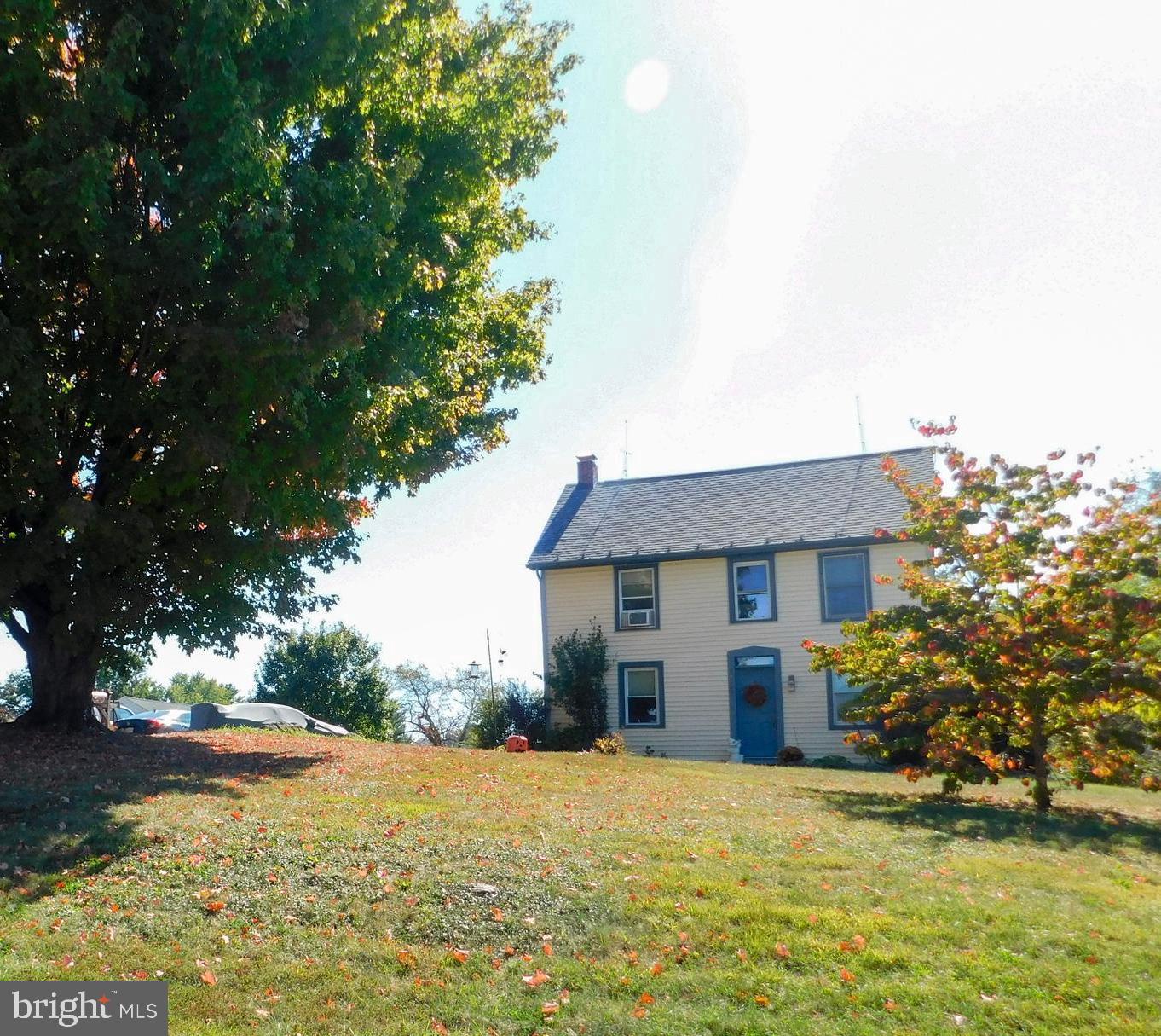 HALFWAY - Residential