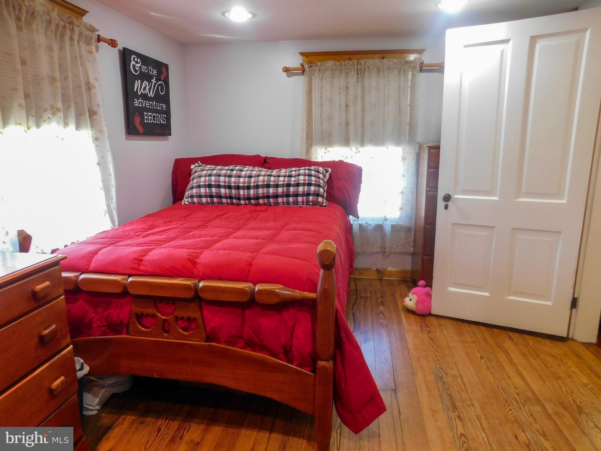 HALFWAY - Residential