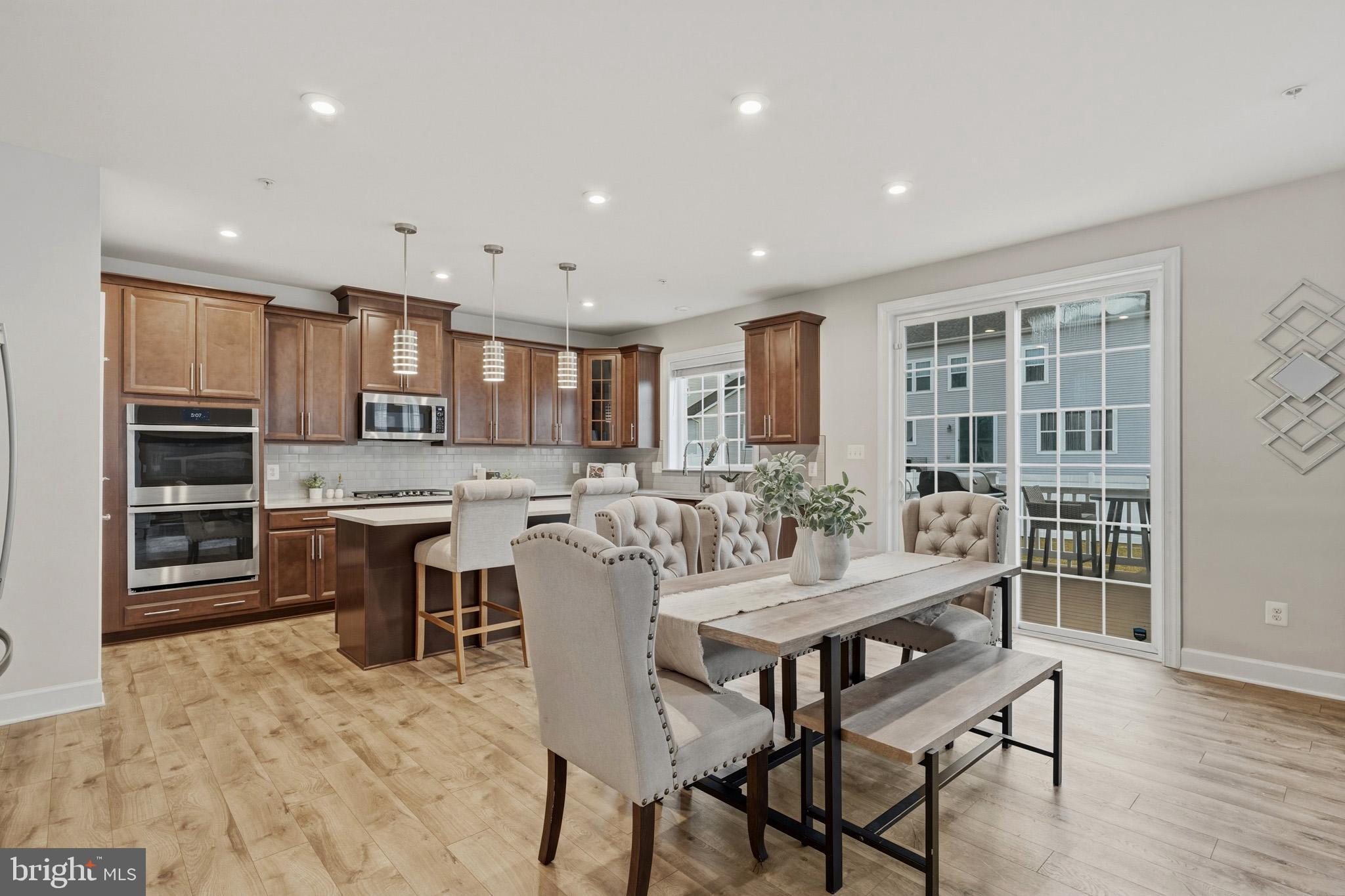 BENSVILLE CROSSING - Residential