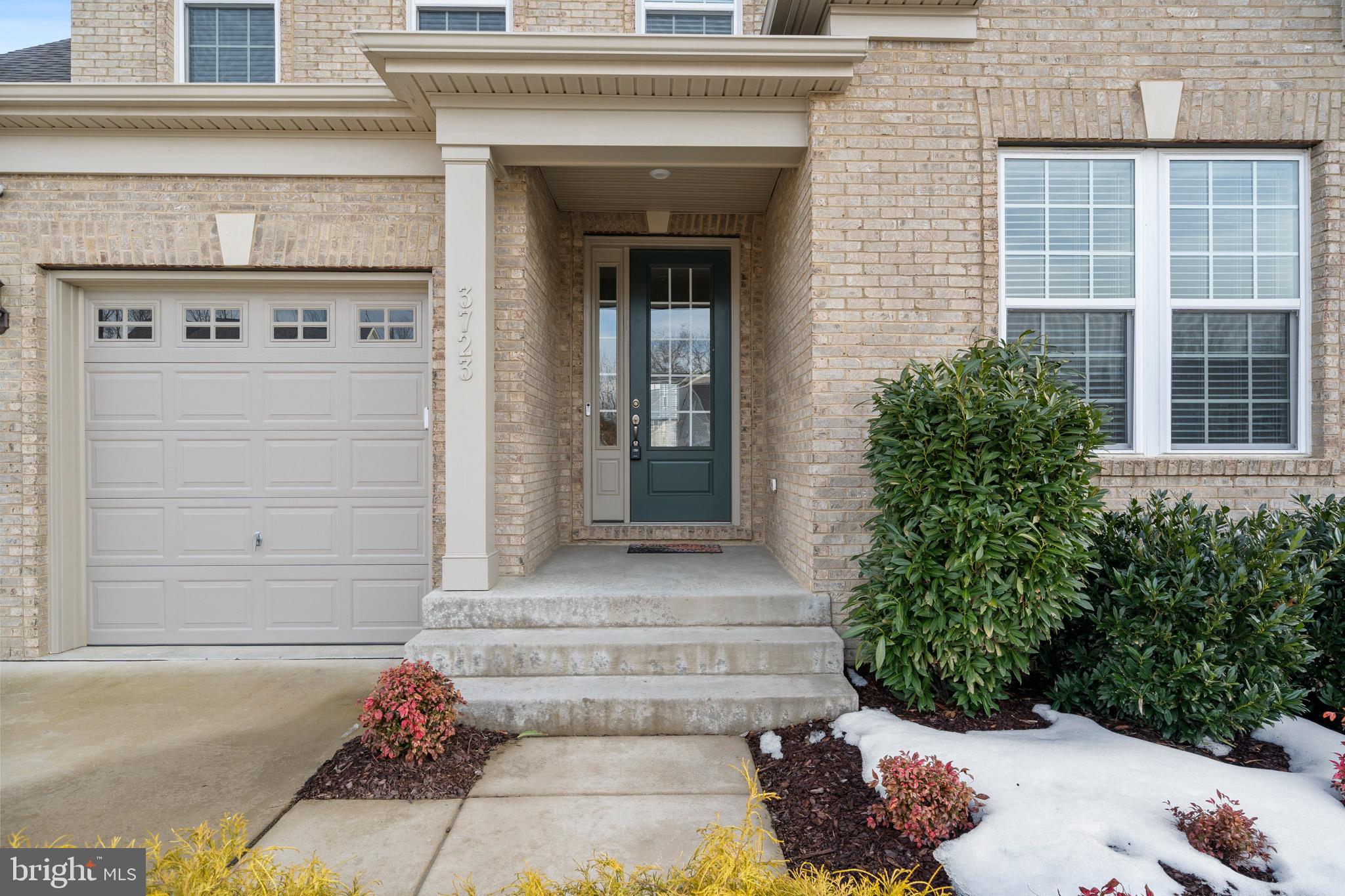 BENSVILLE CROSSING - Residential