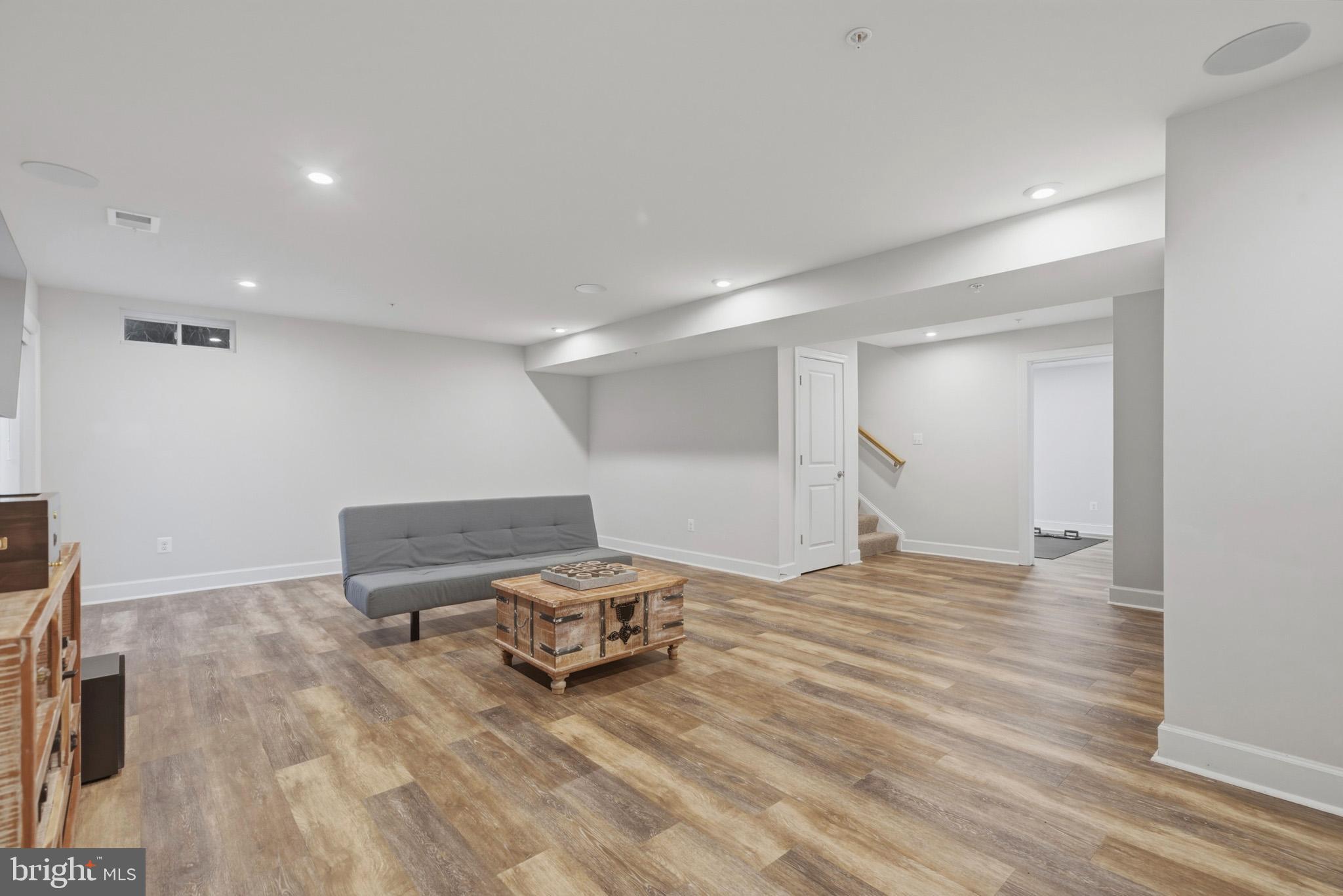 BENSVILLE CROSSING - Residential