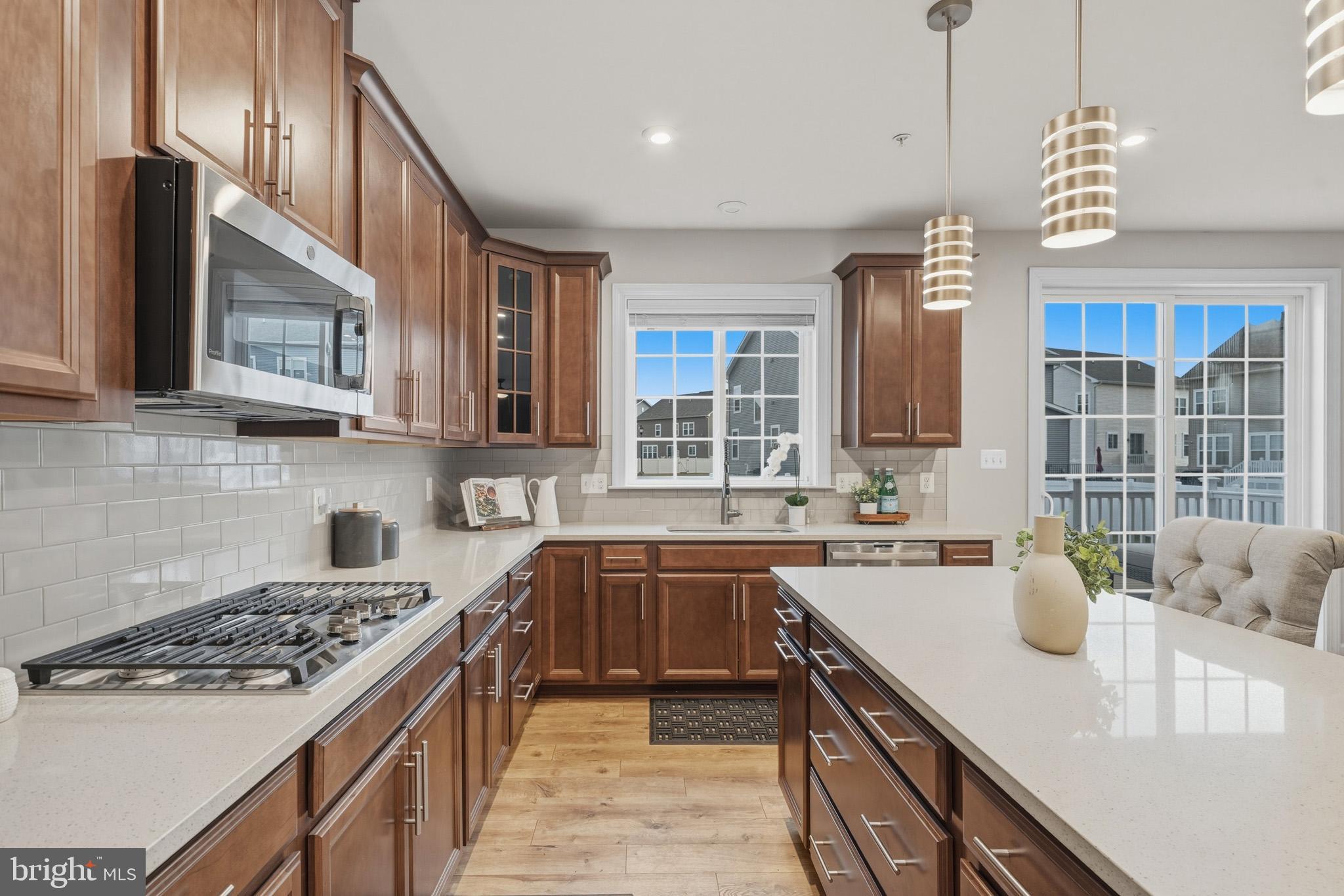 BENSVILLE CROSSING - Residential