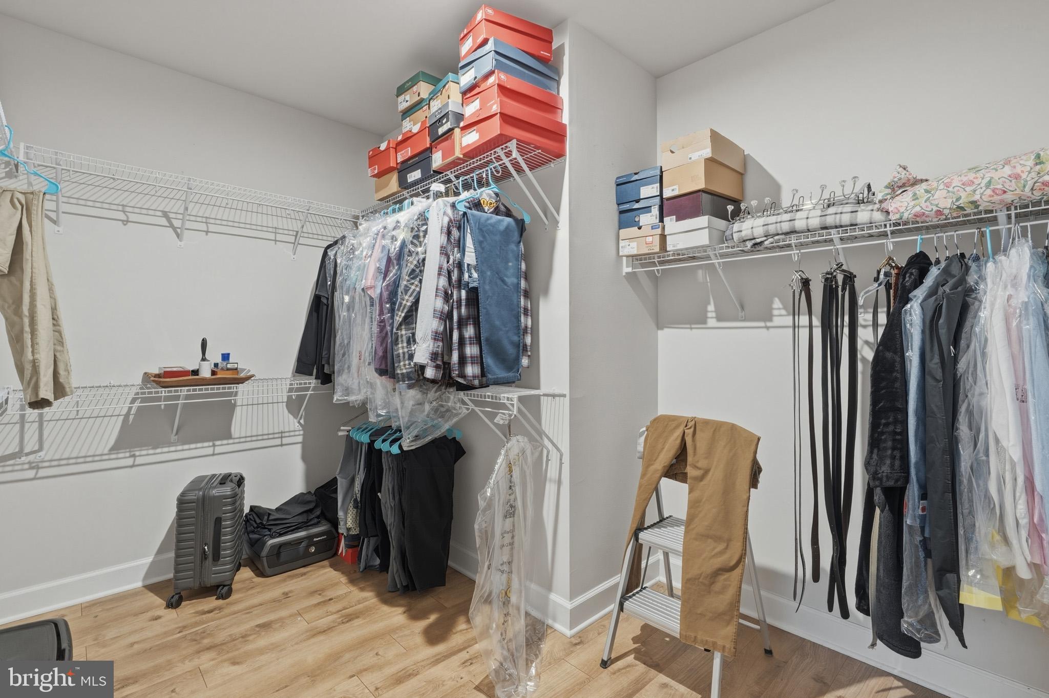 BENSVILLE CROSSING - Residential