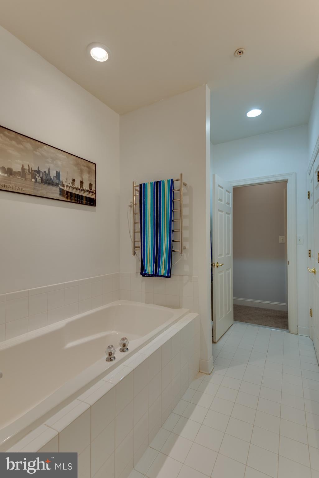 THE LANDINGS - Residential