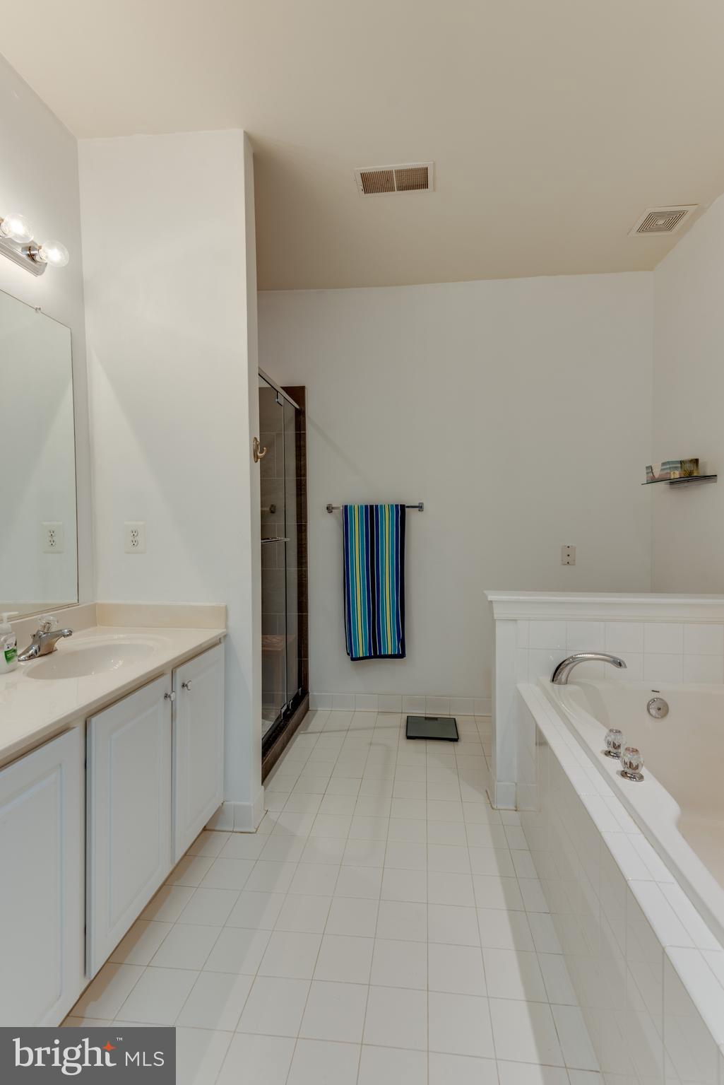 THE LANDINGS - Residential