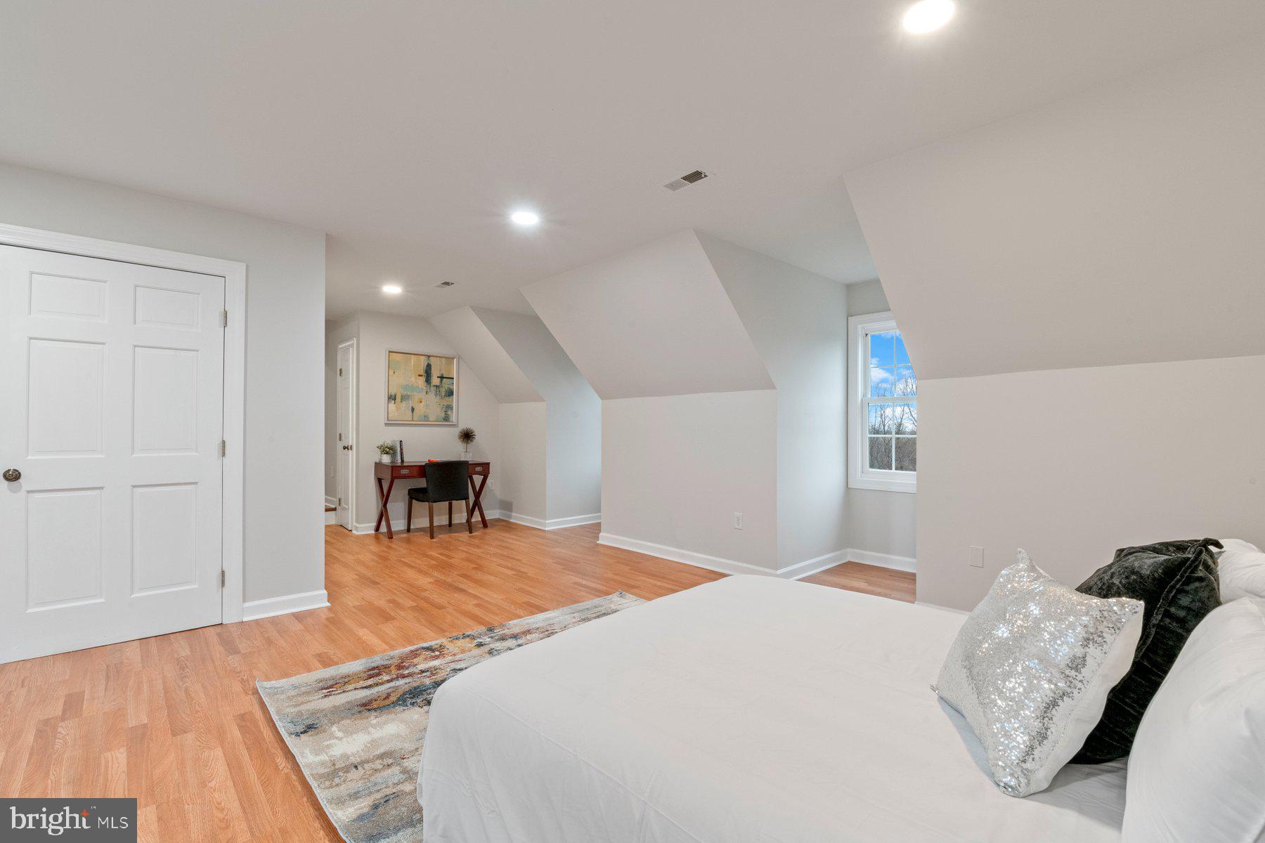 POSSUM HOLLOW FARM - Residential