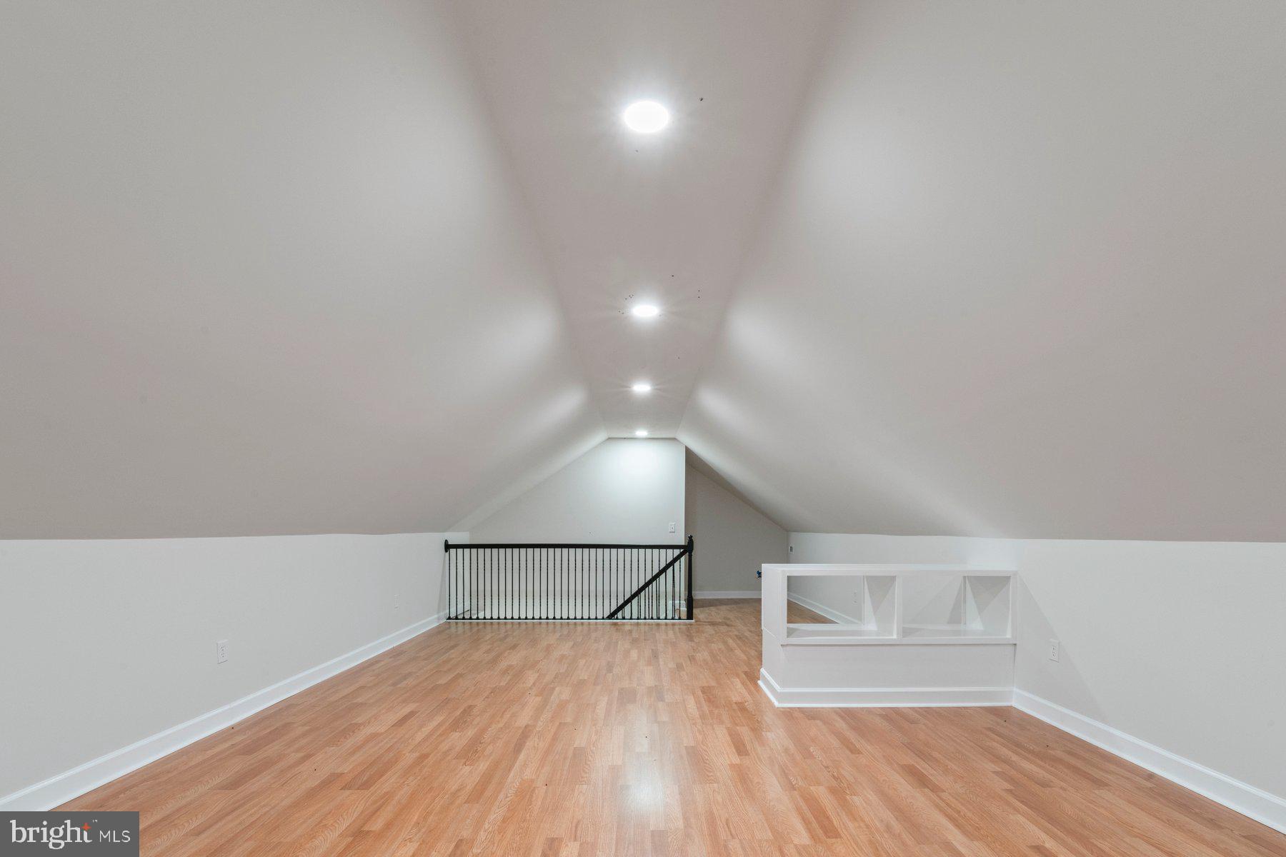 POSSUM HOLLOW FARM - Residential