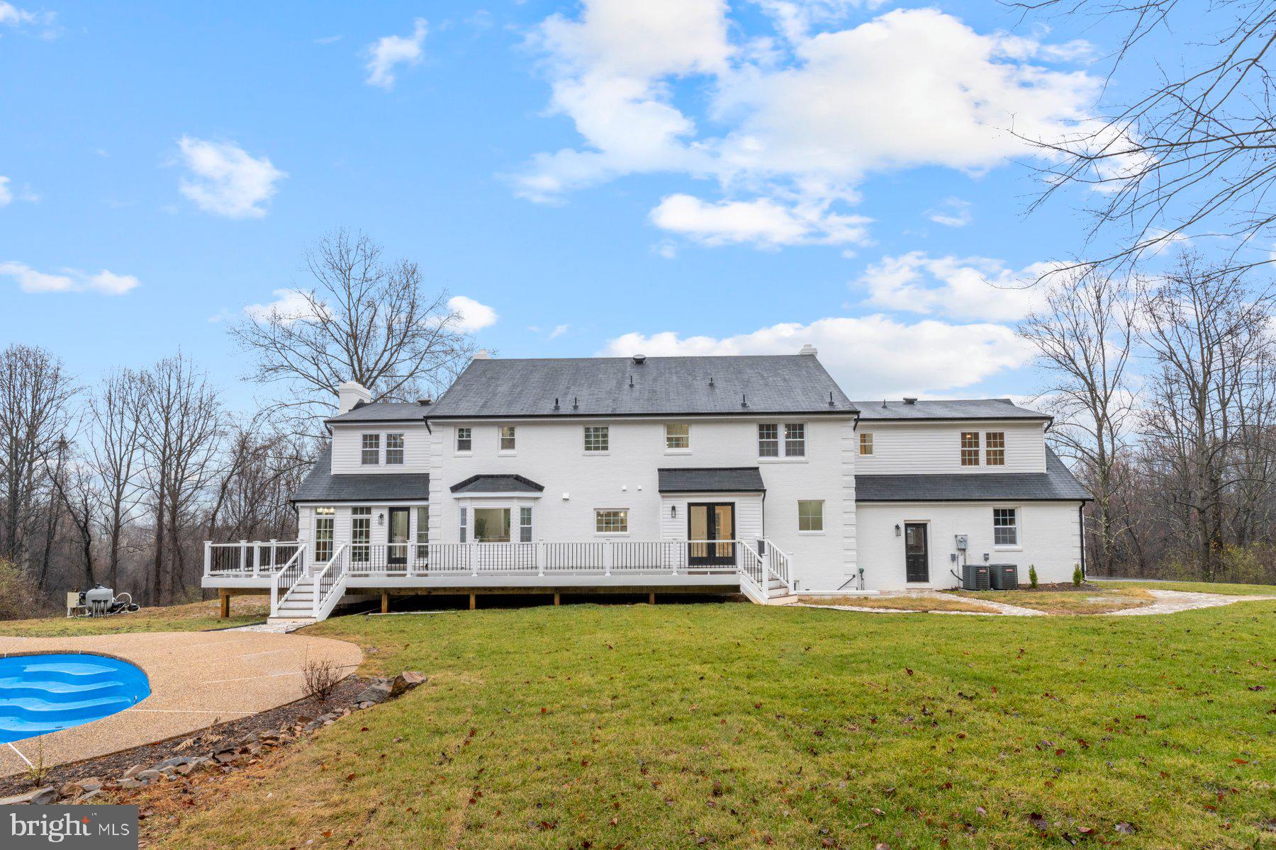 POSSUM HOLLOW FARM - Residential