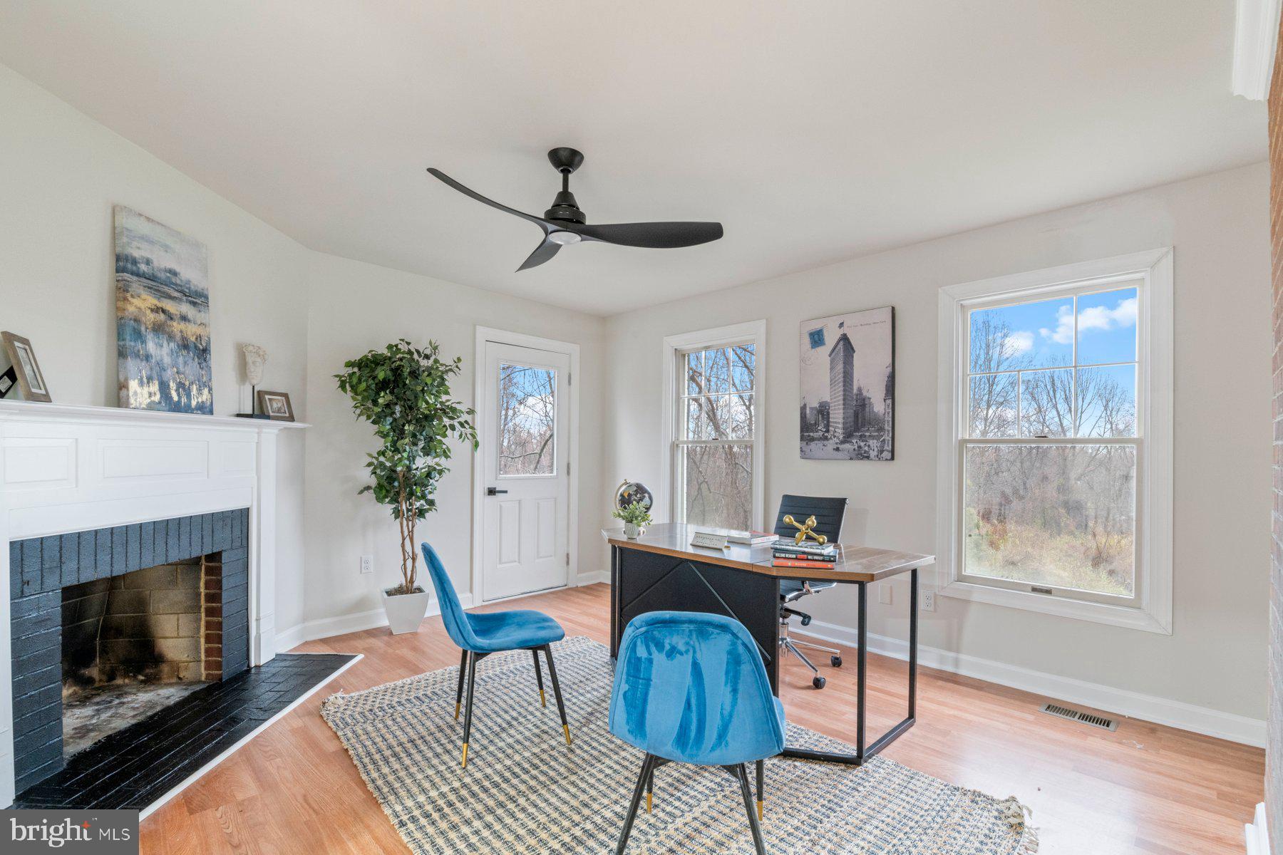 POSSUM HOLLOW FARM - Residential