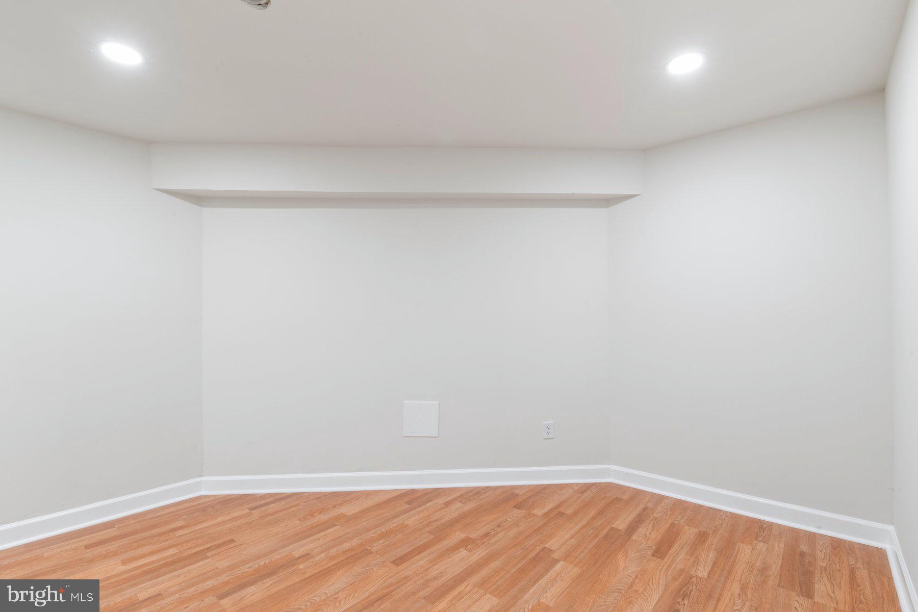 POSSUM HOLLOW FARM - Residential