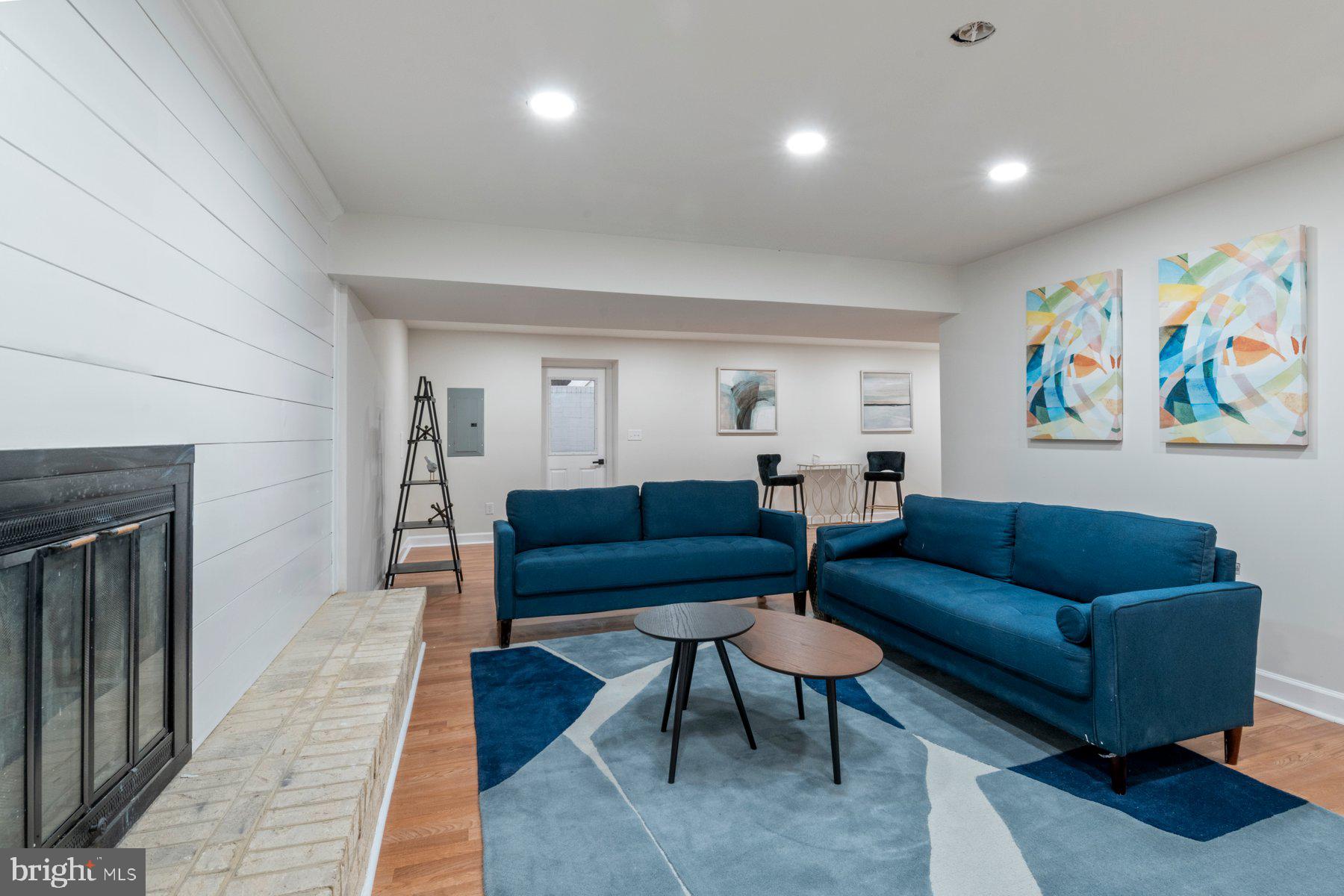 POSSUM HOLLOW FARM - Residential