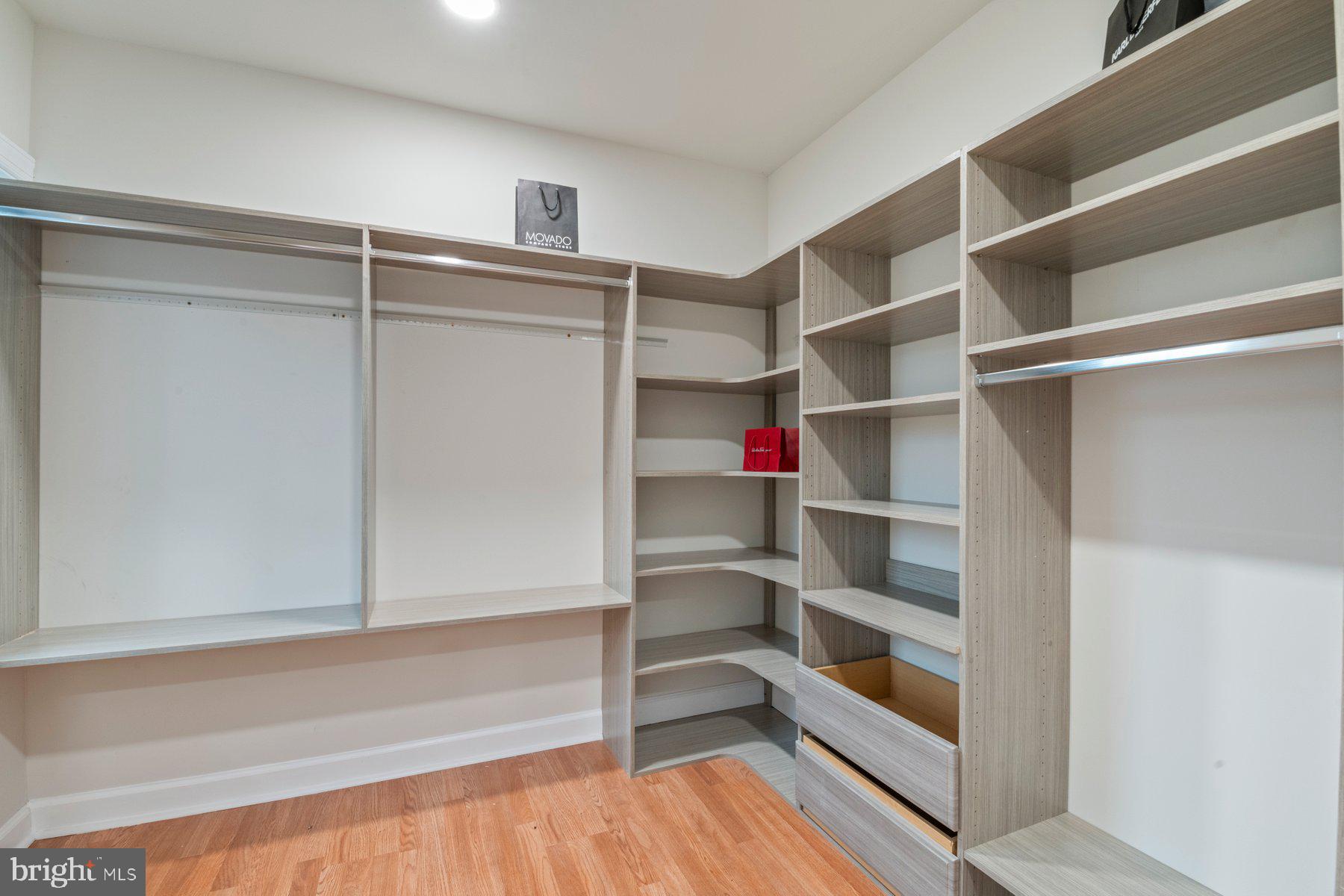 POSSUM HOLLOW FARM - Residential