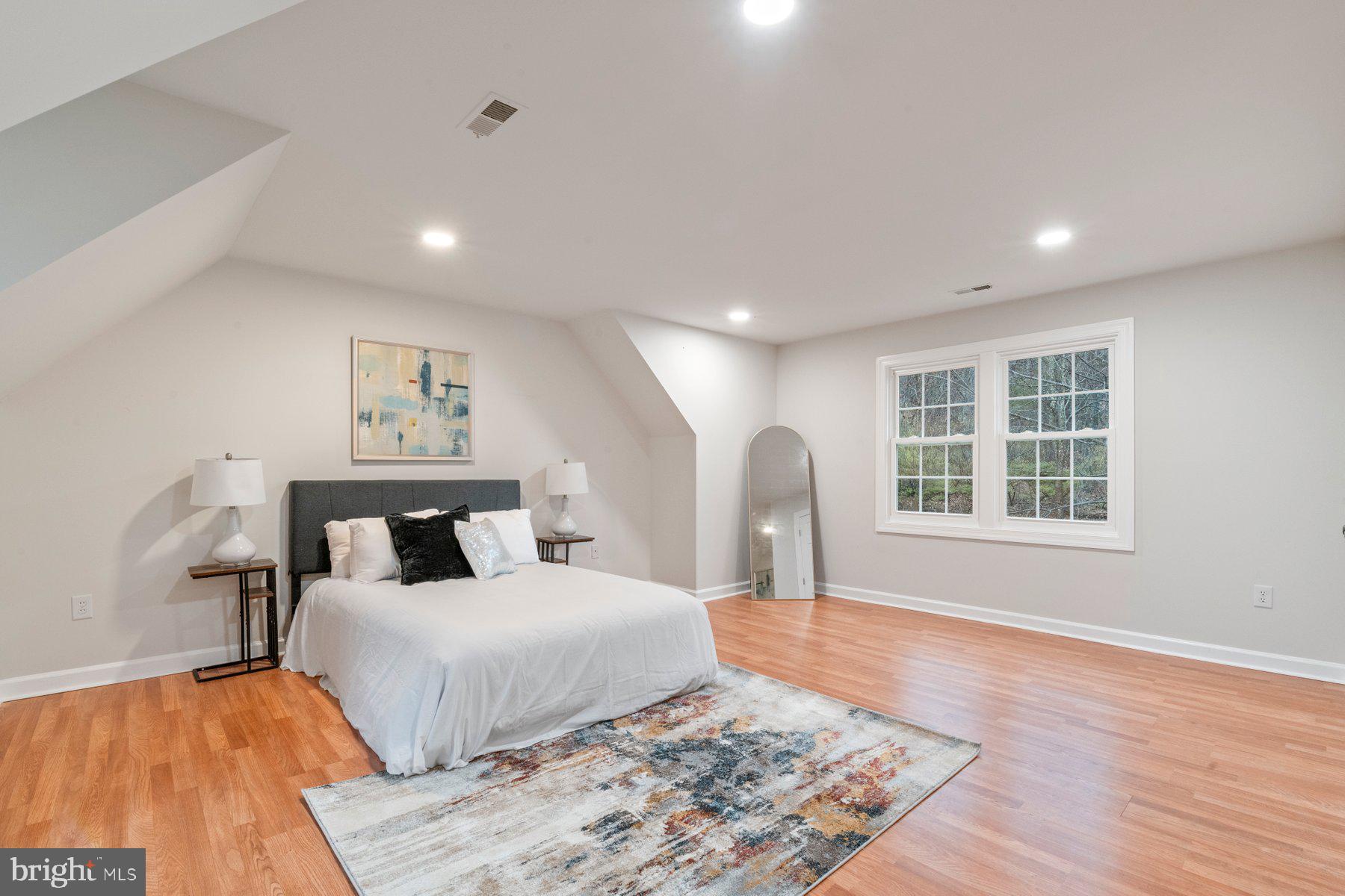 POSSUM HOLLOW FARM - Residential