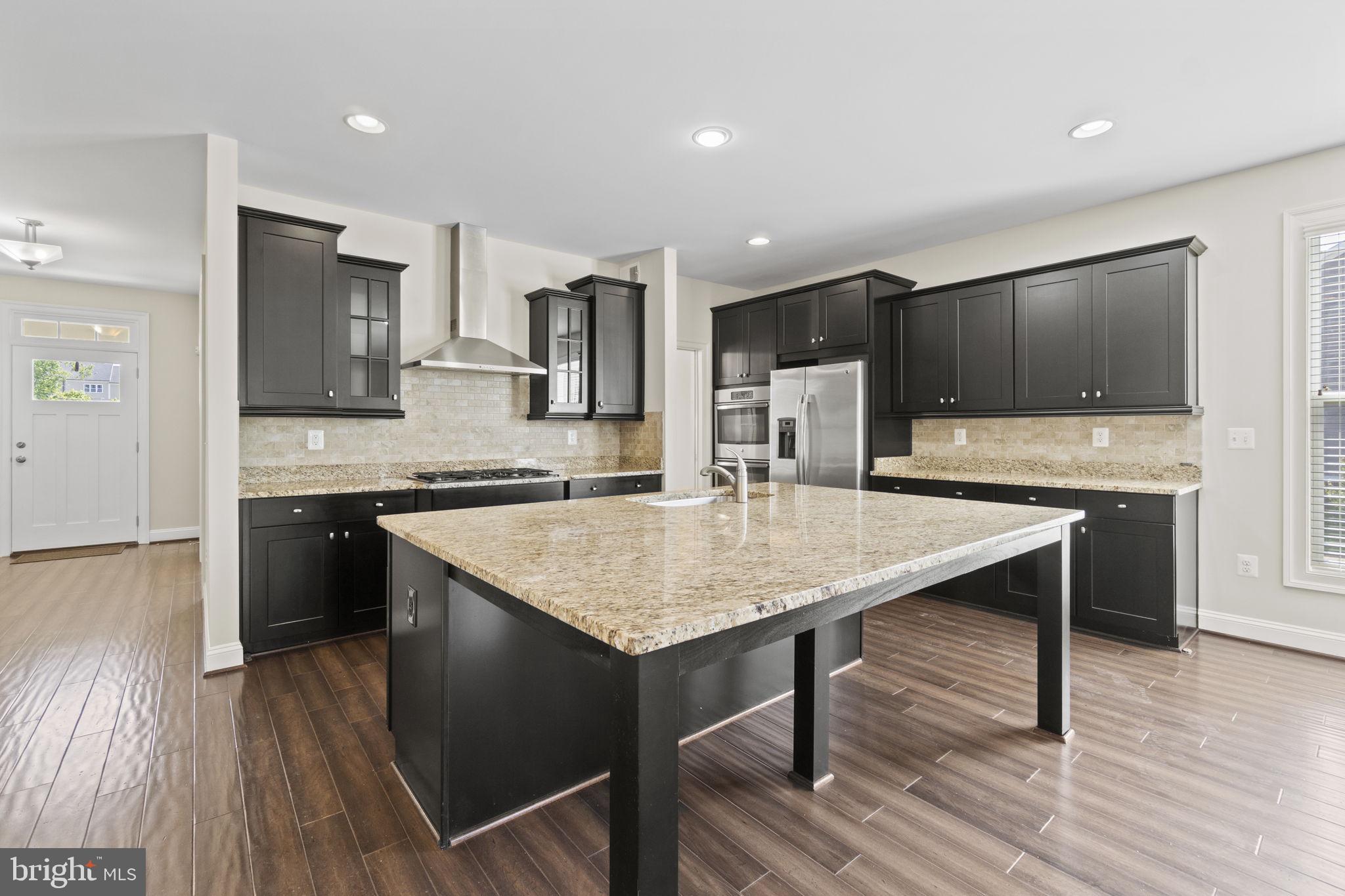 EMBREY MILL - Residential