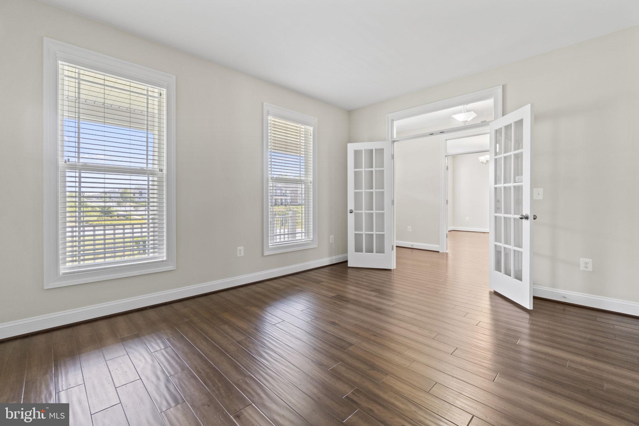 EMBREY MILL - Residential