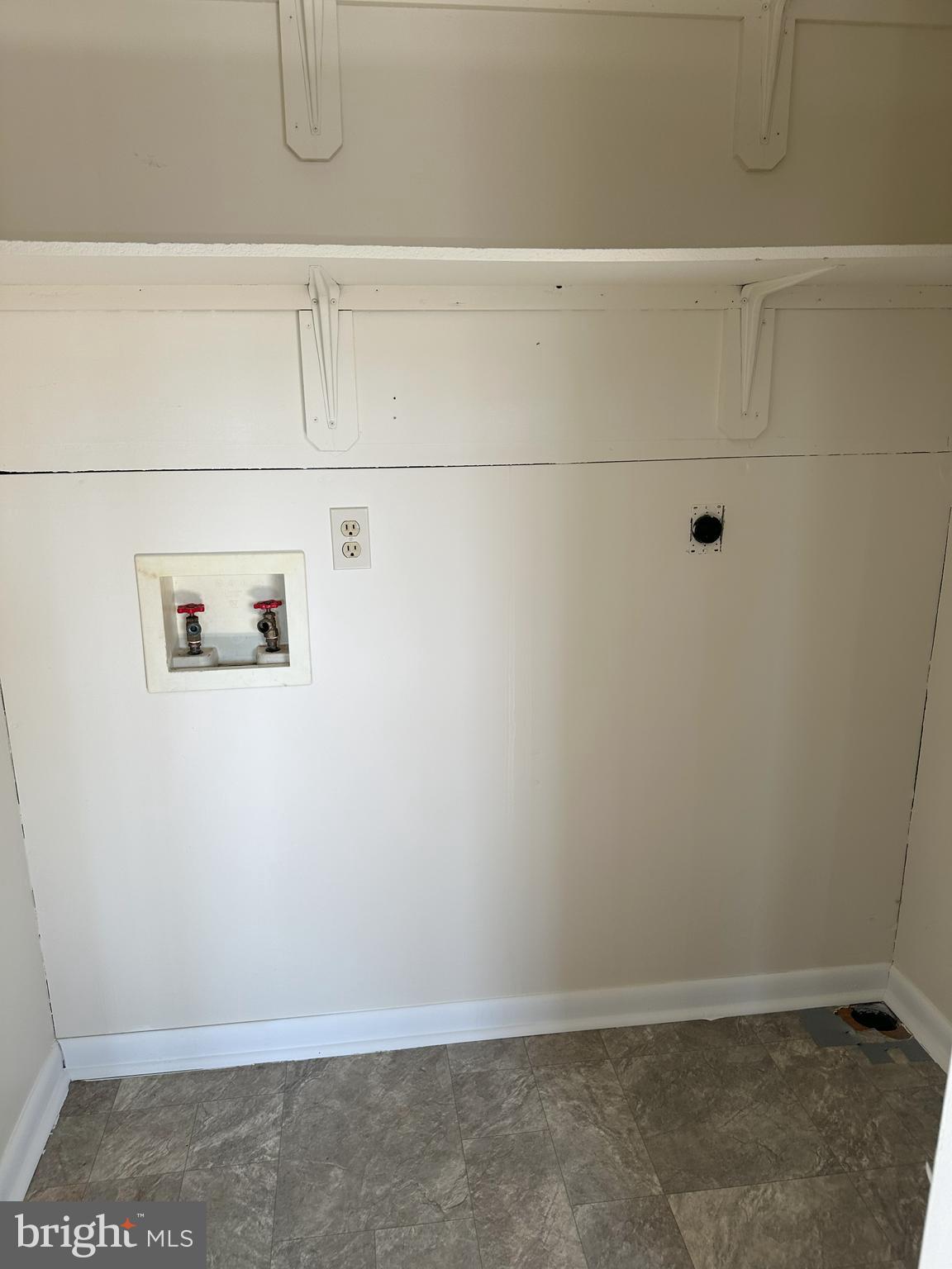 FREDERICKTOWNE TOWNHOUSE - Residential Lease