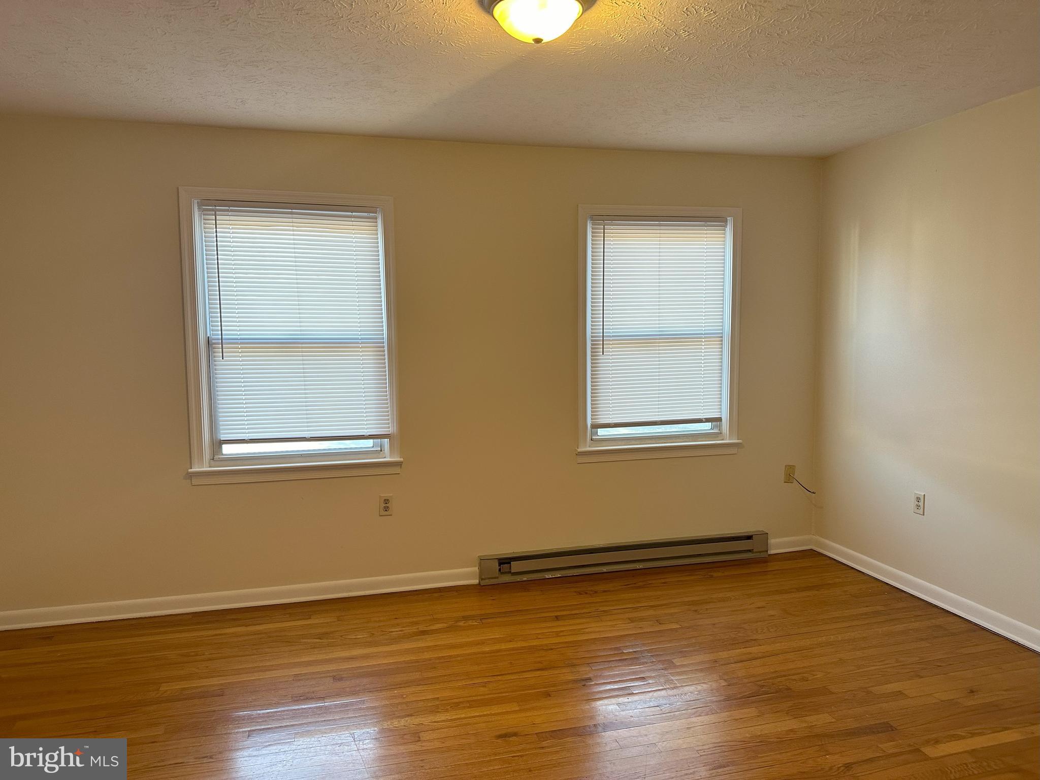 FREDERICKTOWNE TOWNHOUSE - Residential Lease