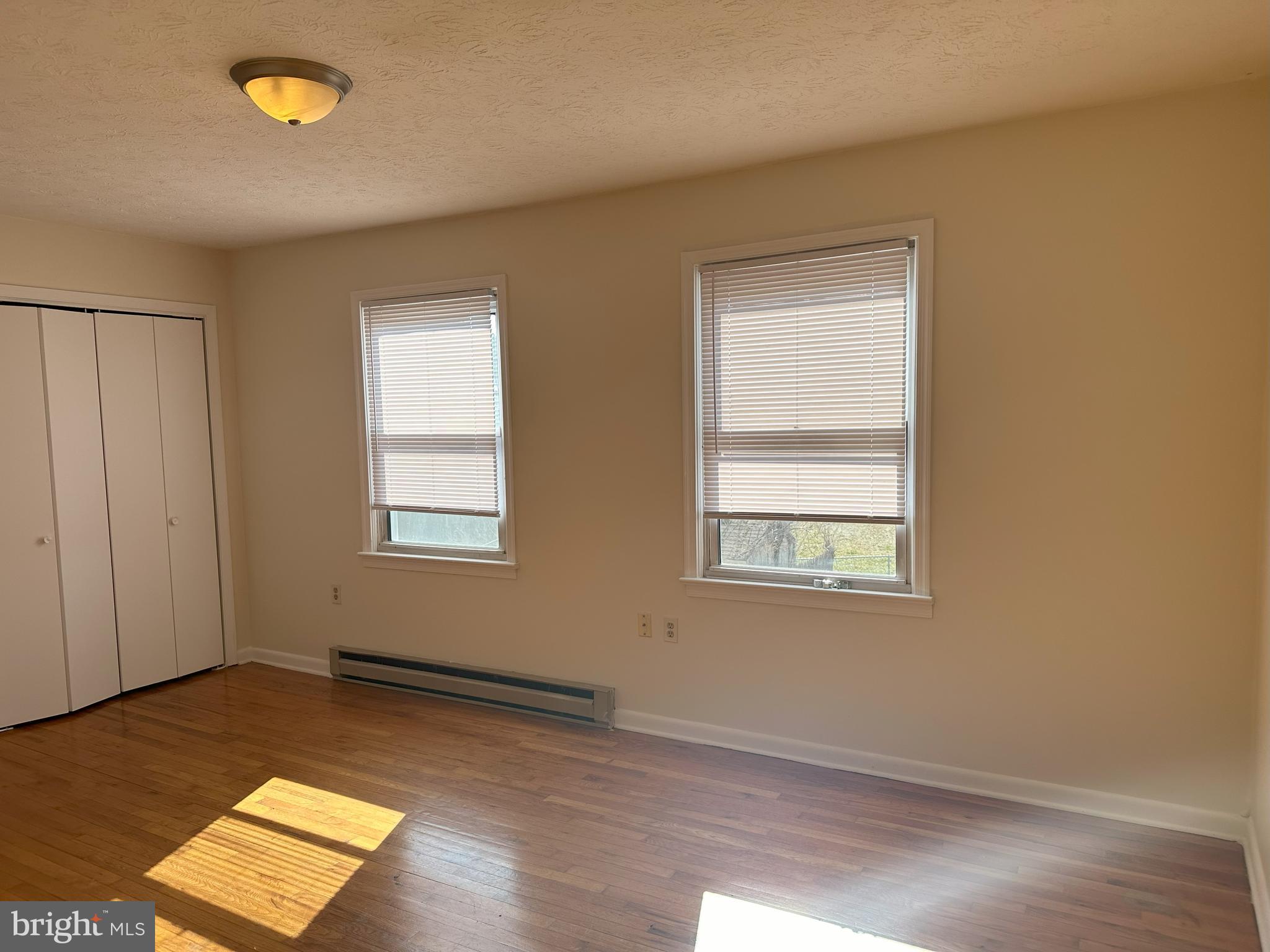 FREDERICKTOWNE TOWNHOUSE - Residential Lease