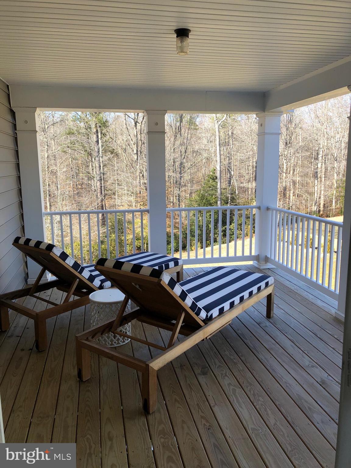 OAKLAND HALL - Residential