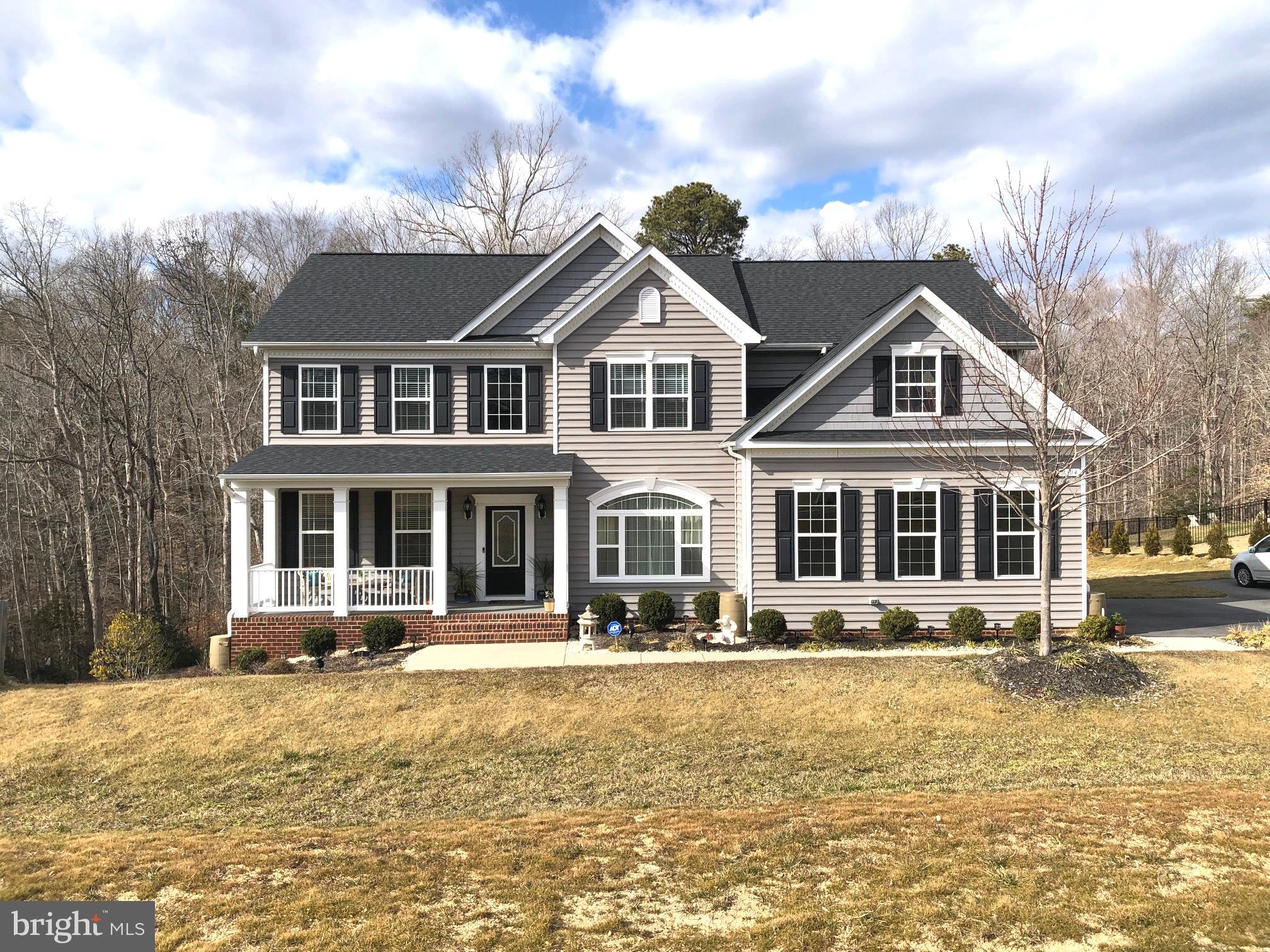 OAKLAND HALL - Residential