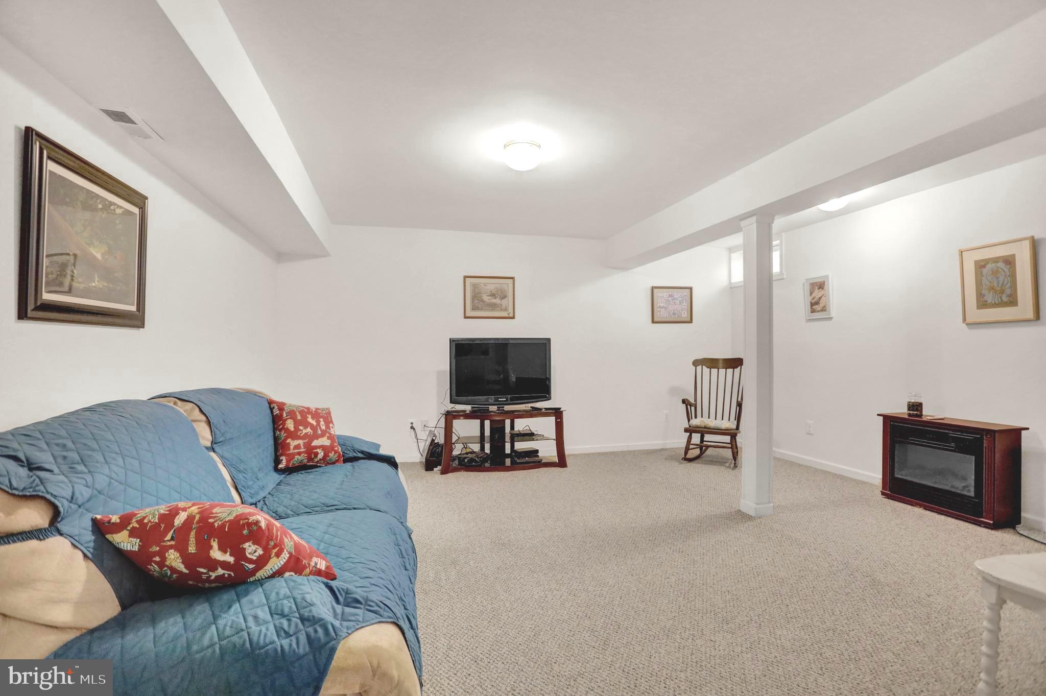 ALLYS MEADOW - Residential