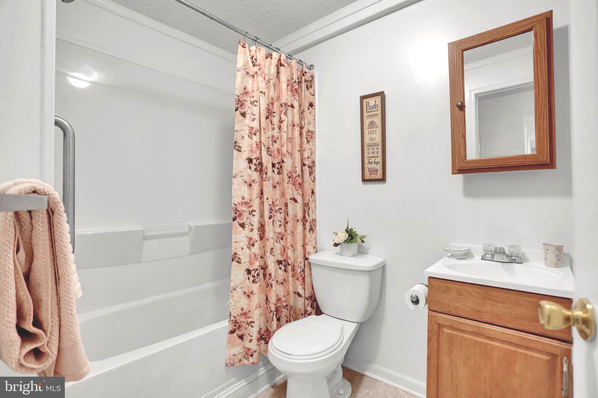 ALLYS MEADOW - Residential