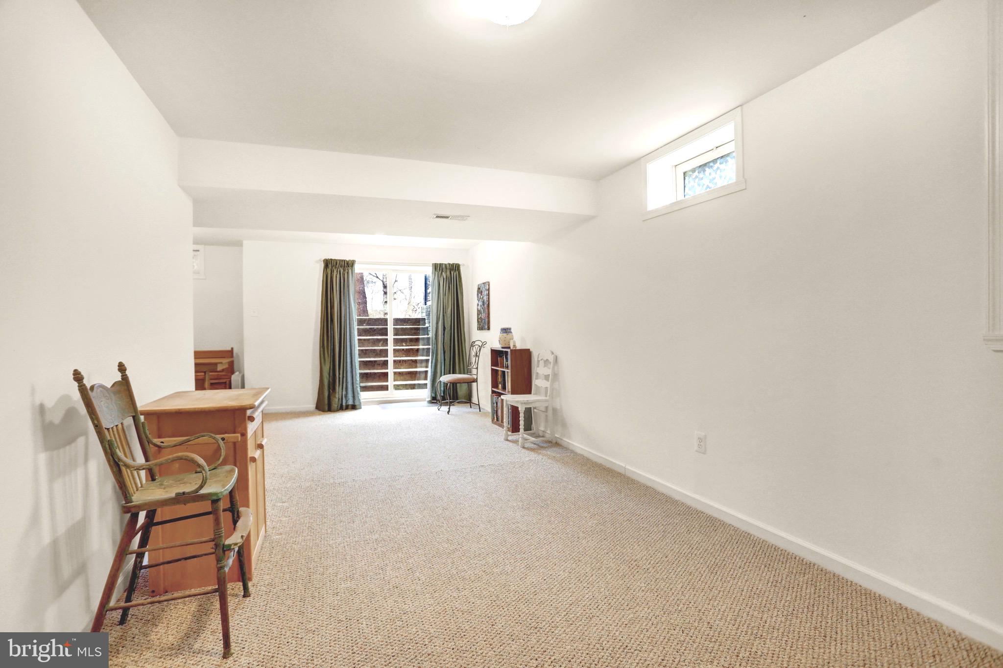 ALLYS MEADOW - Residential