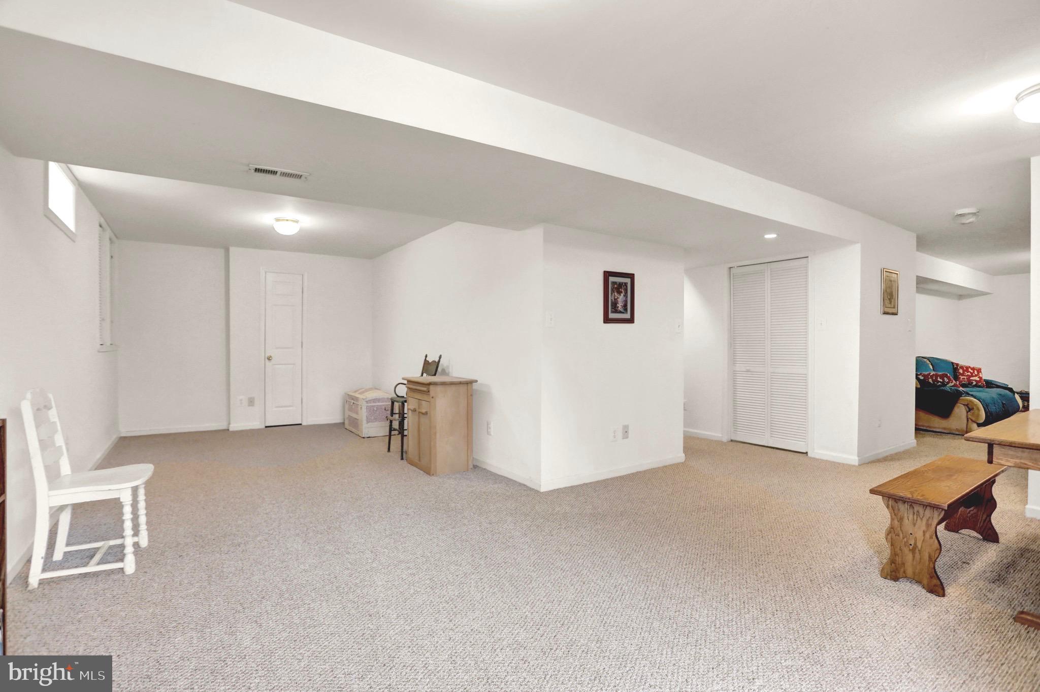 ALLYS MEADOW - Residential