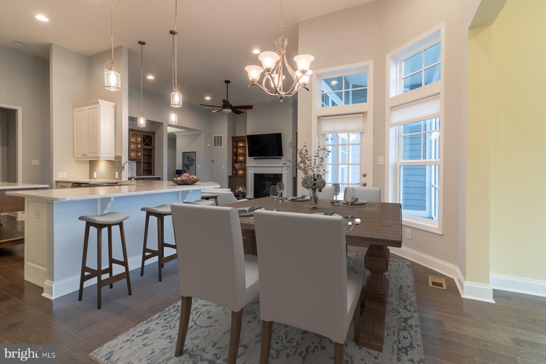 SHOWFIELD - Residential