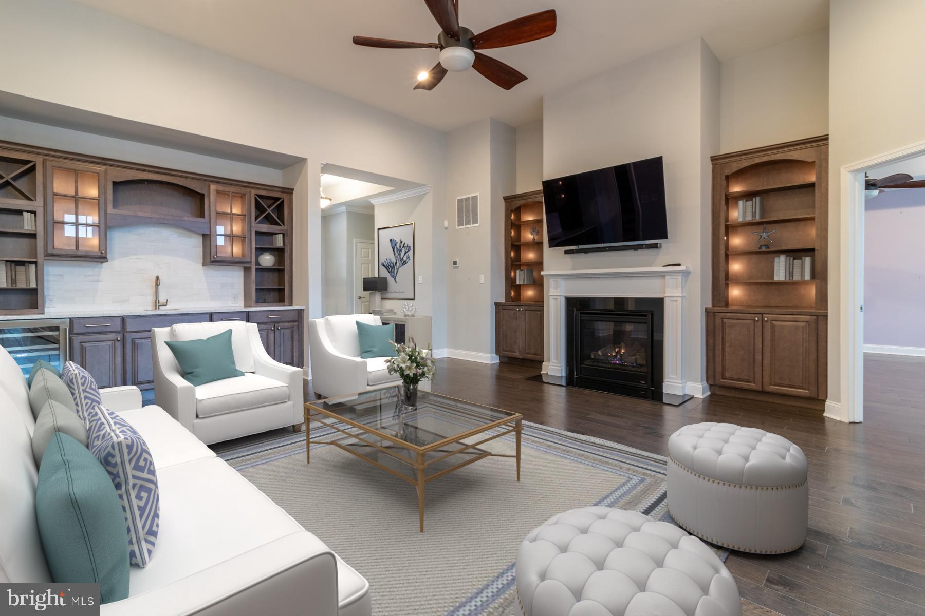 SHOWFIELD - Residential