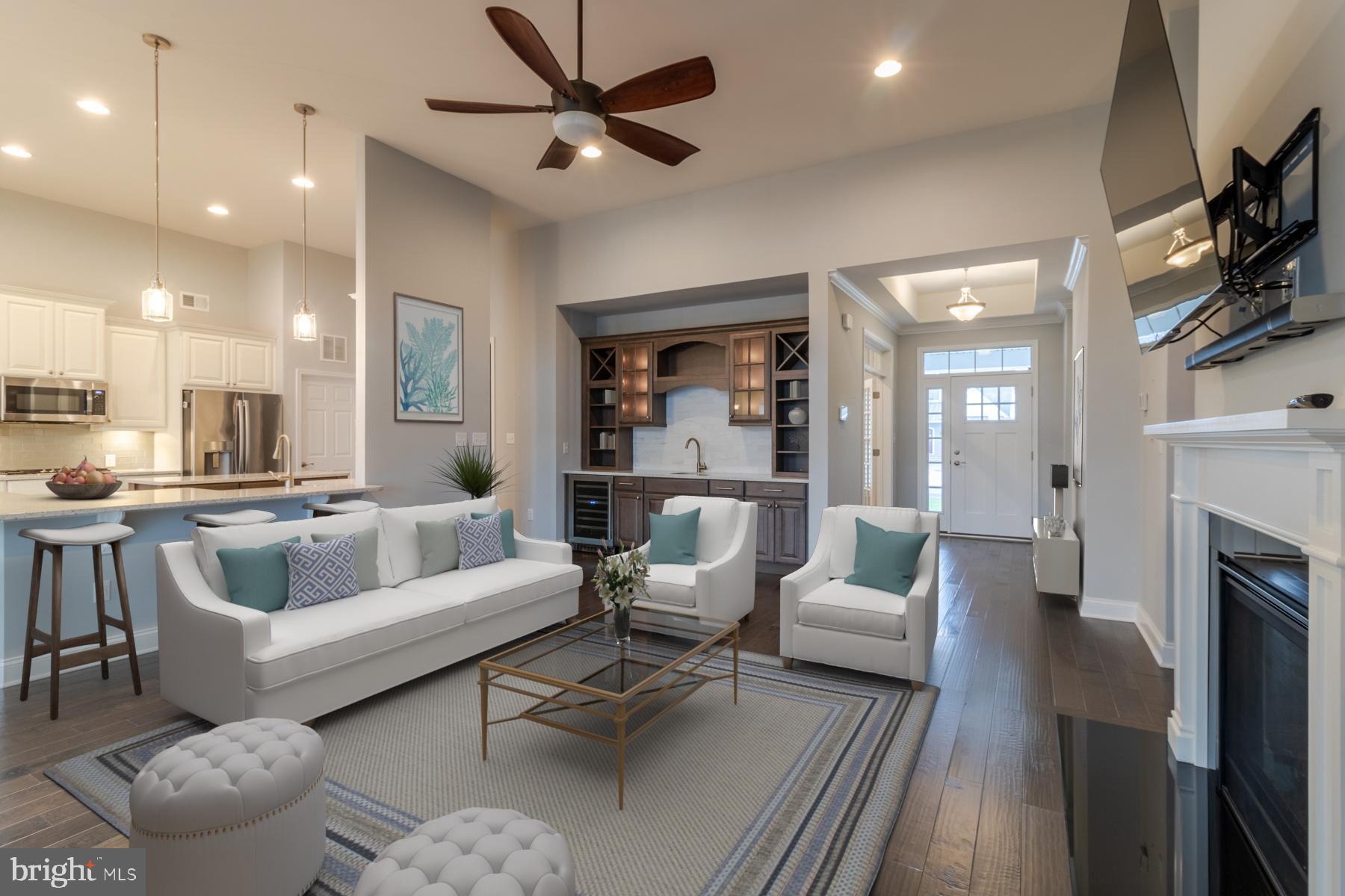 SHOWFIELD - Residential