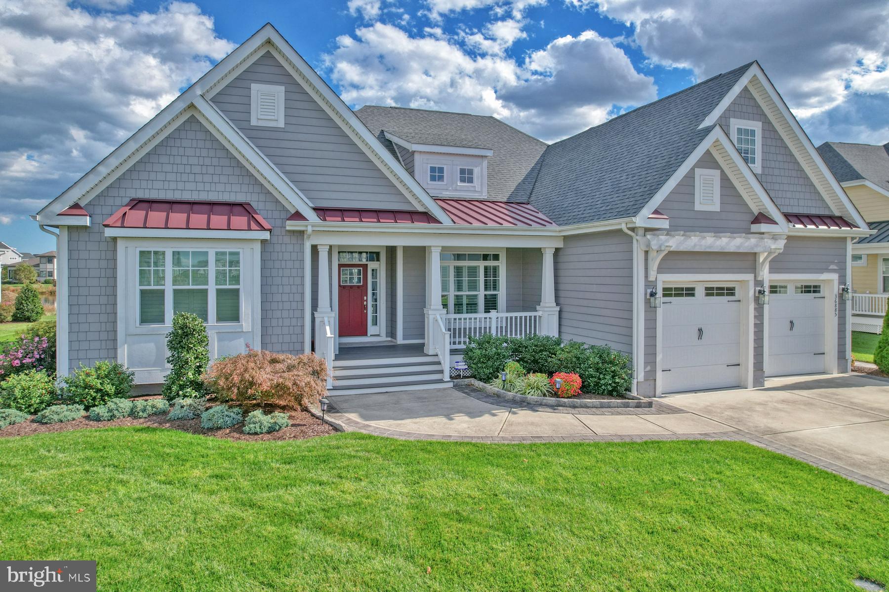 SHOWFIELD - Residential