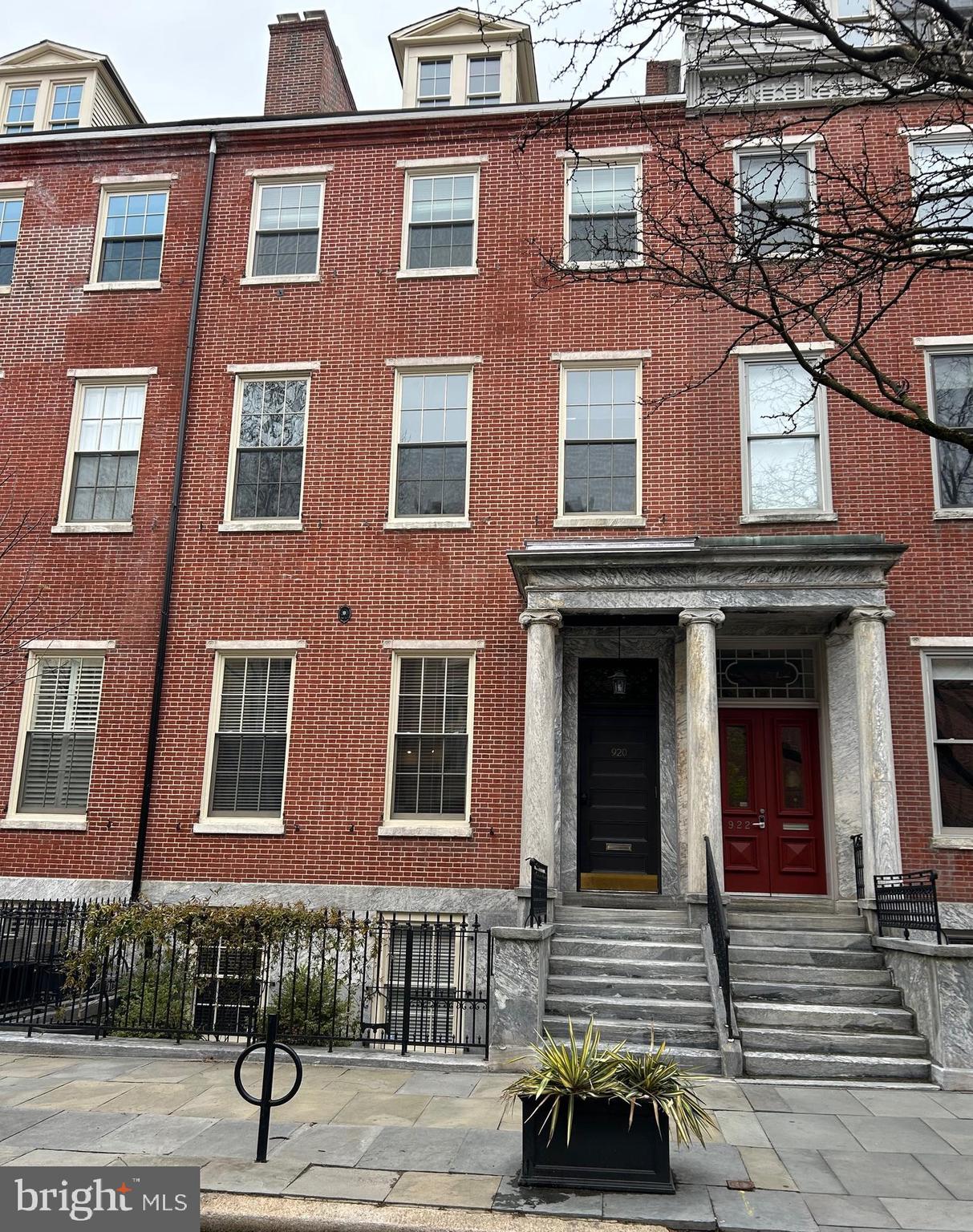 WASHINGTON SQ WEST - Residential