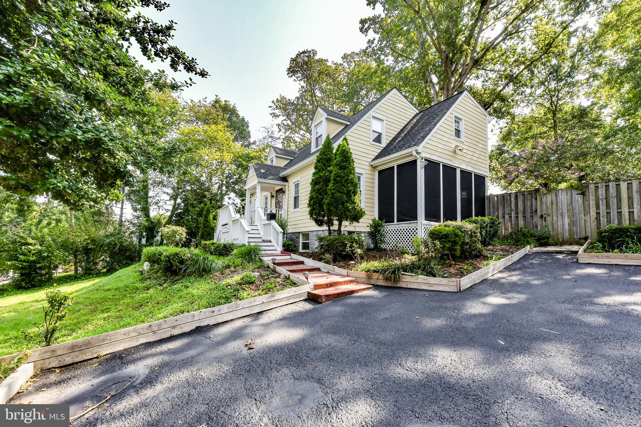 MEMORIAL HEIGHTS - Residential Lease