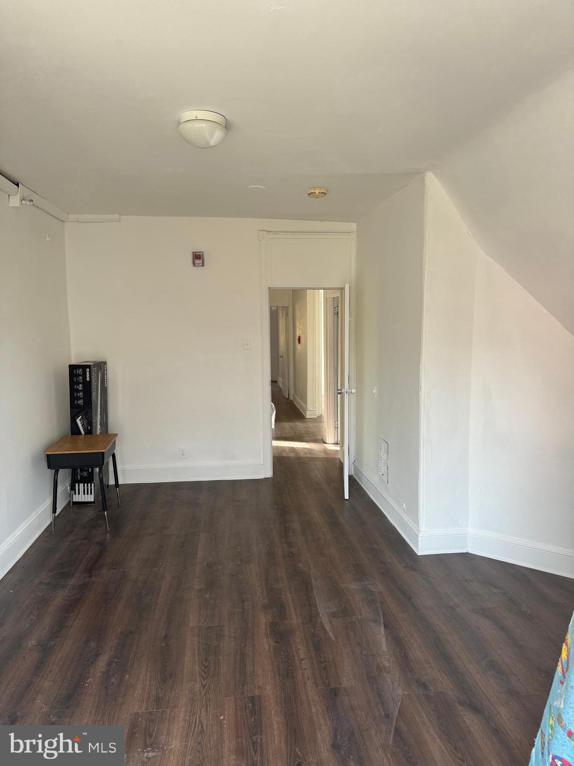 GERMANTOWN (EAST) - Residential