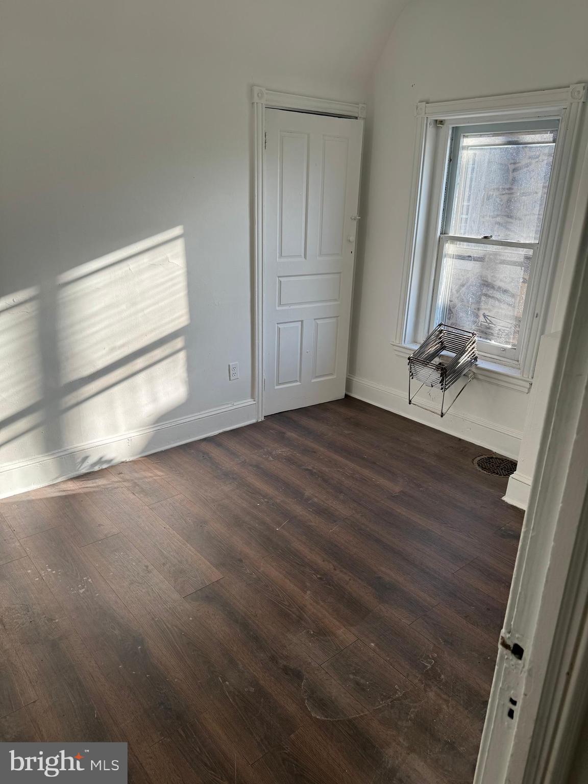 GERMANTOWN (EAST) - Residential