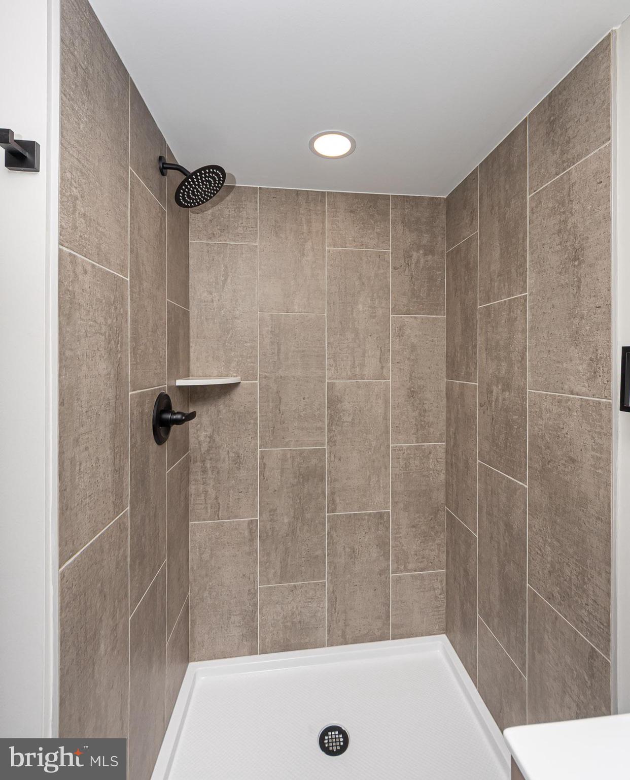 LOCHEARN - Residential