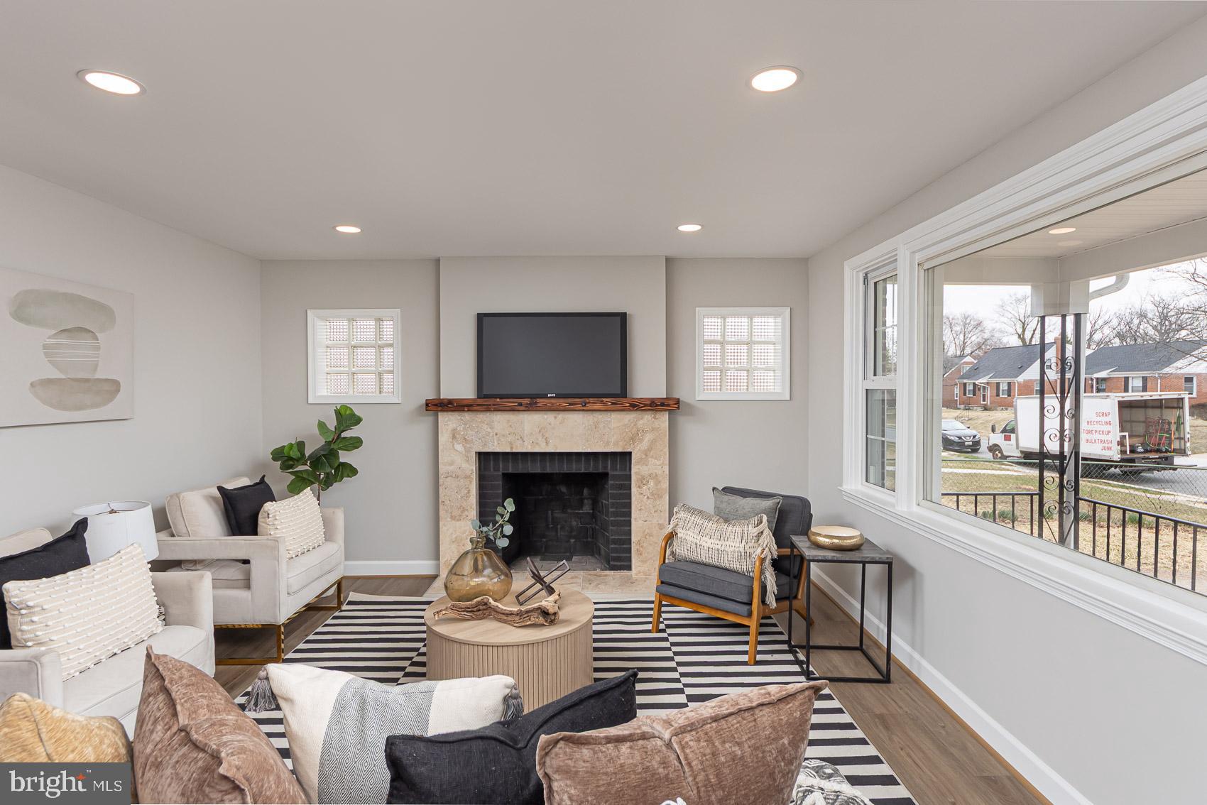 LOCHEARN - Residential