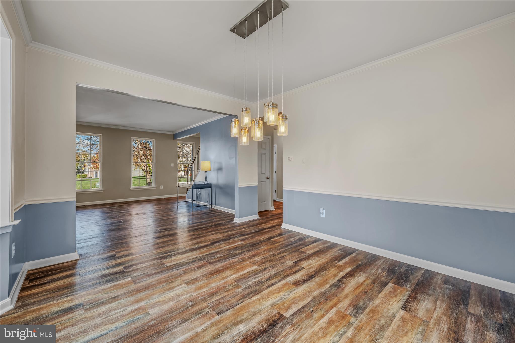 CRESTVIEW - Residential