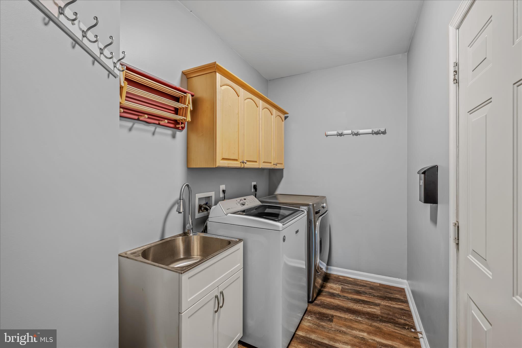 CRESTVIEW - Residential