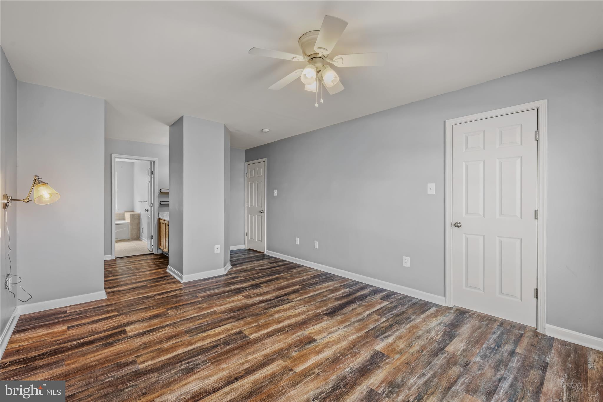 CRESTVIEW - Residential