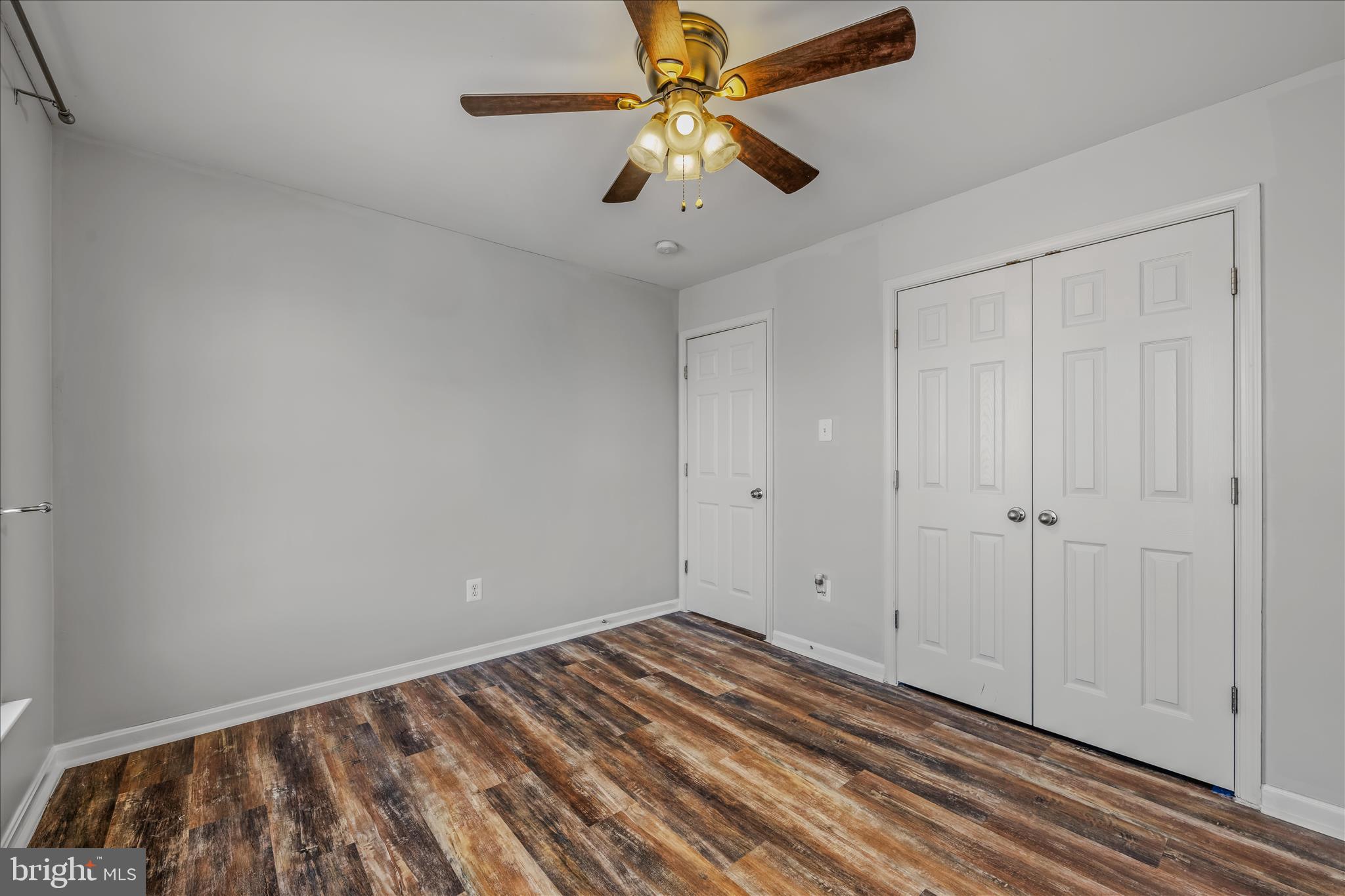 CRESTVIEW - Residential