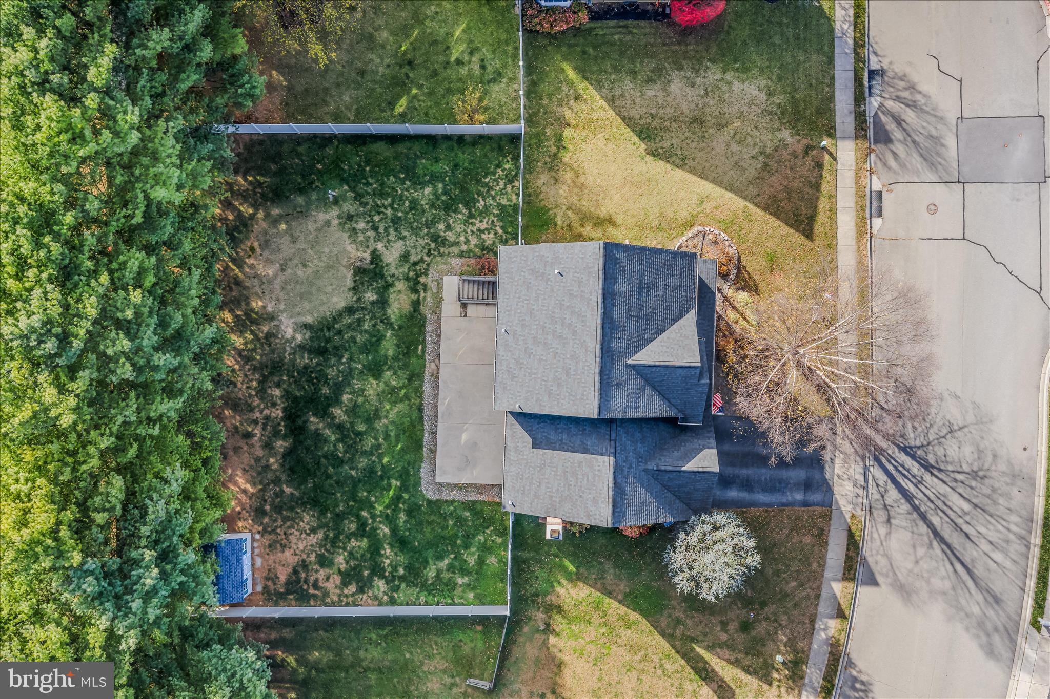 CRESTVIEW - Residential