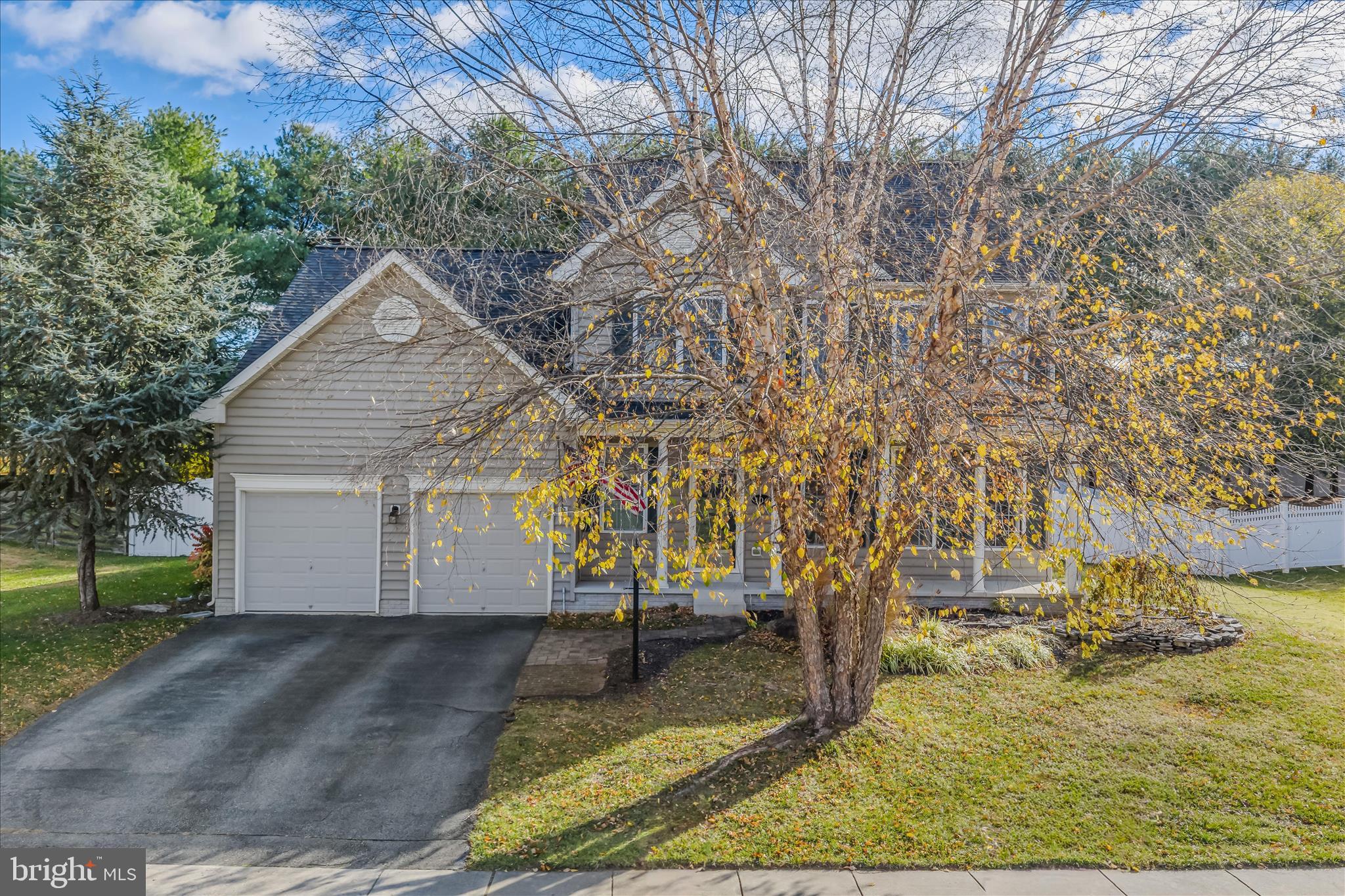 CRESTVIEW - Residential