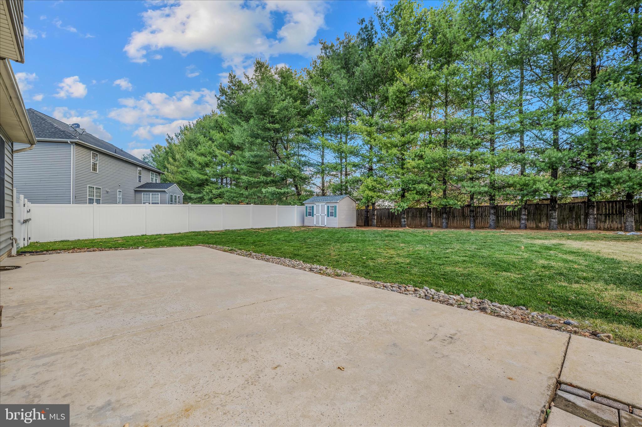 CRESTVIEW - Residential