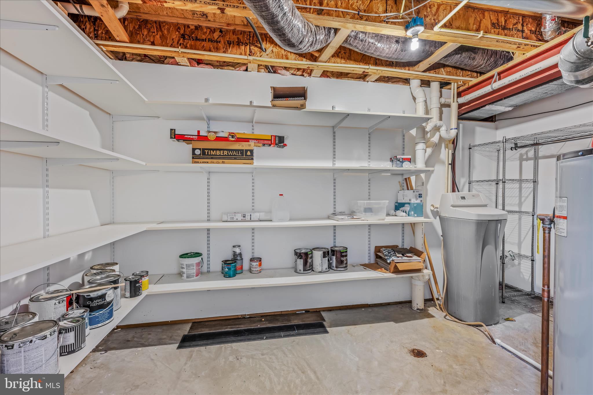 CRESTVIEW - Residential