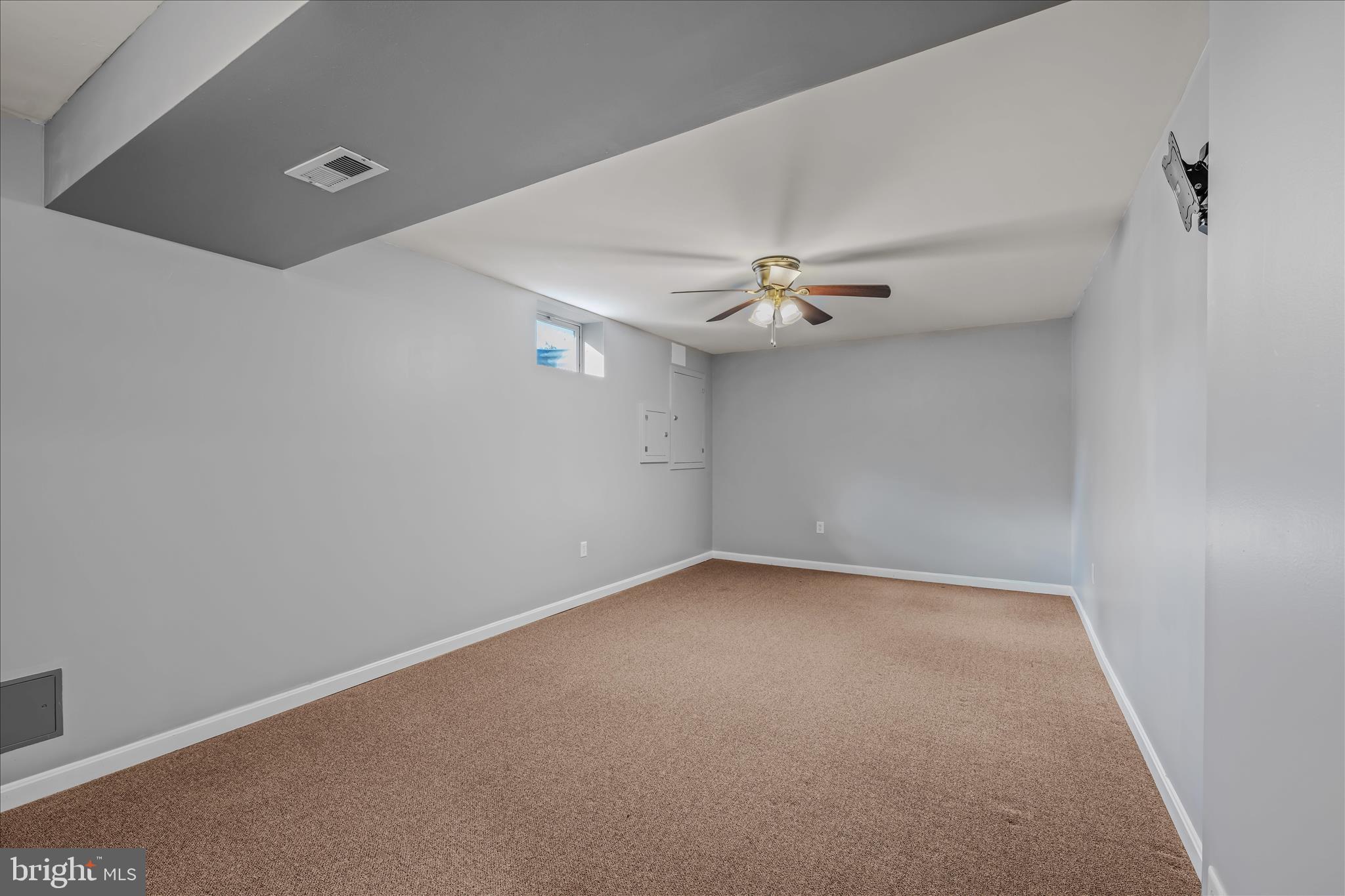 CRESTVIEW - Residential