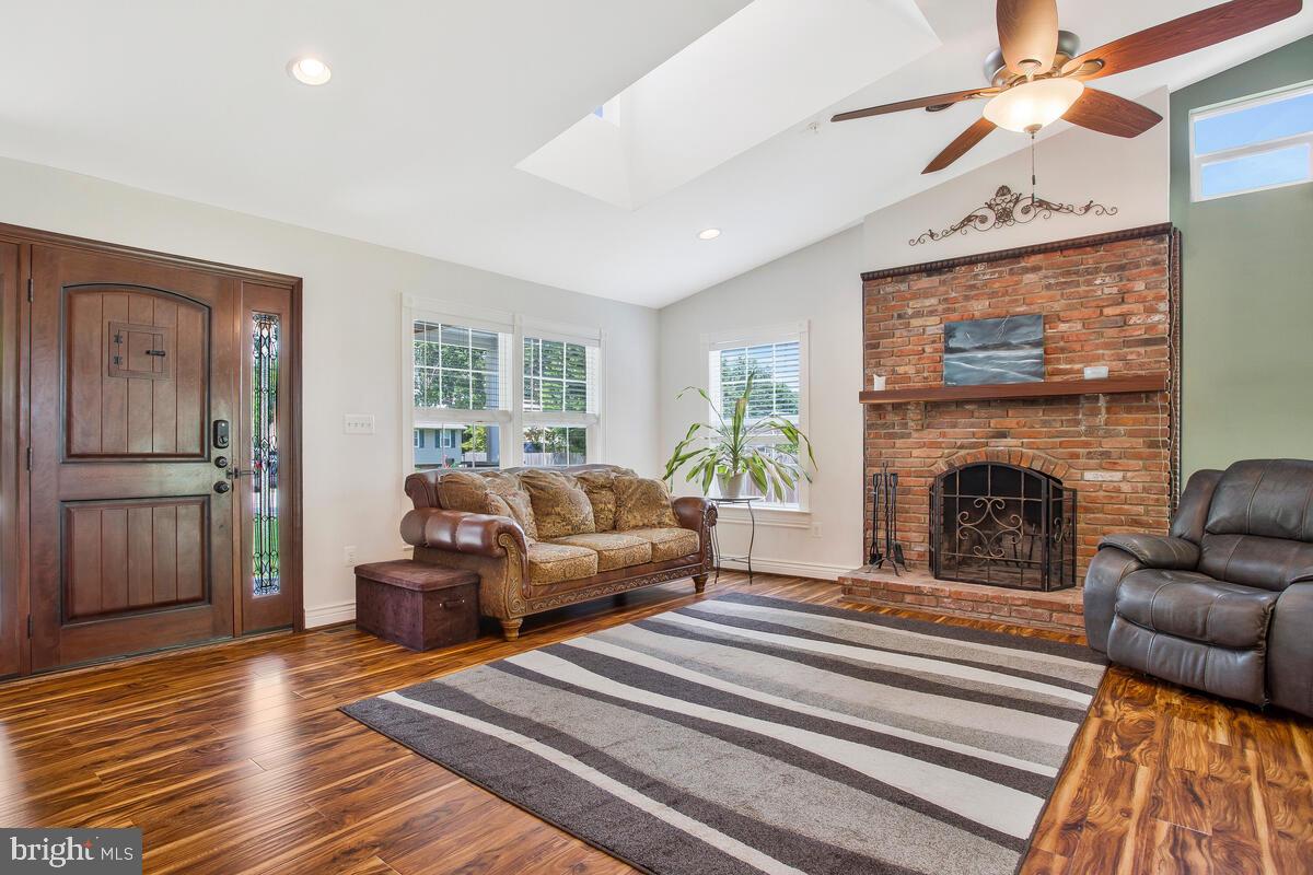 ROCK CREEK PARK - Residential